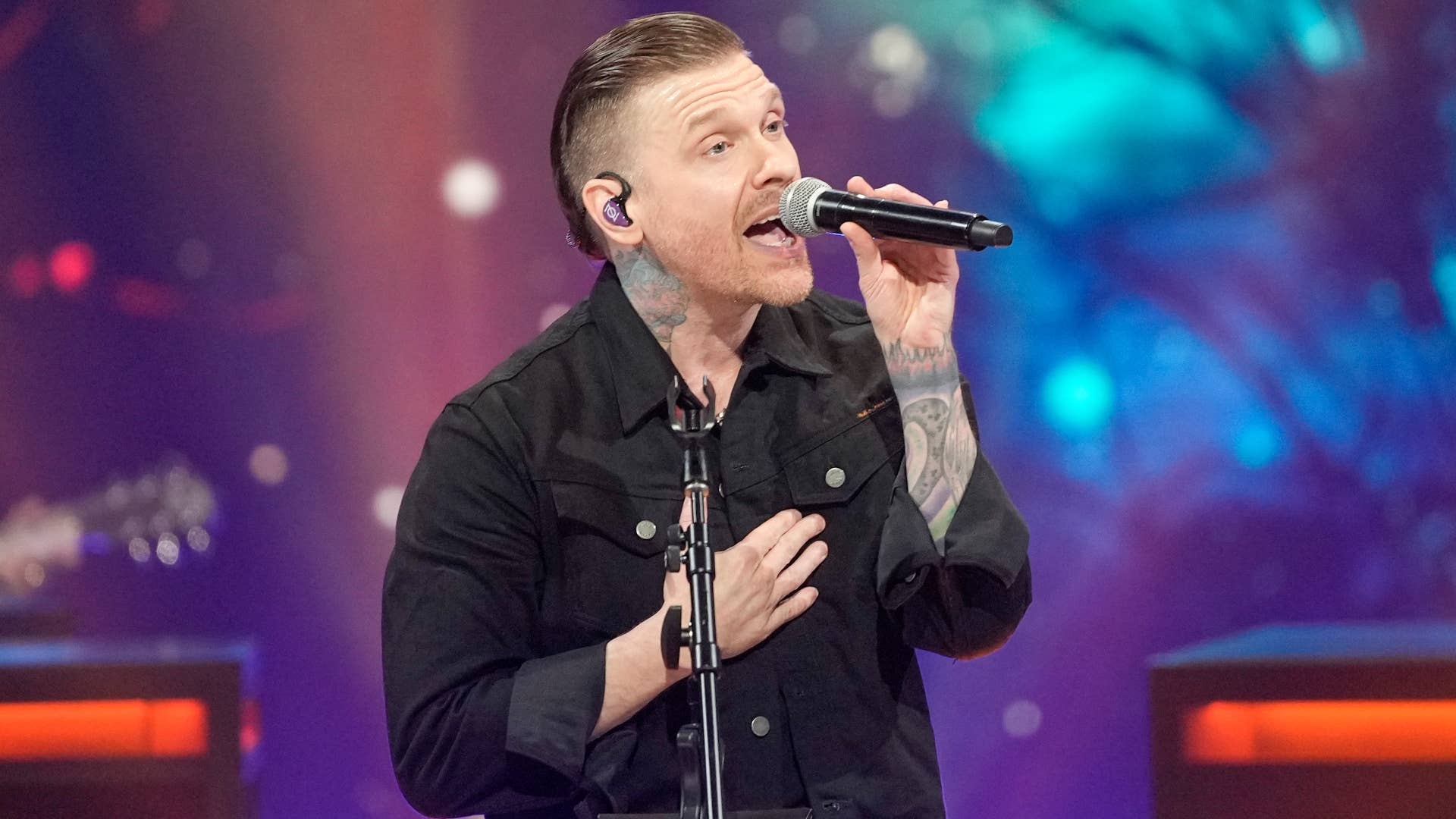 1920x1080 Brent Smith On Why The Grand Ole Opry Was The Perfect Venue For 'Searchlight, ' Teases New Album (Exclusive)