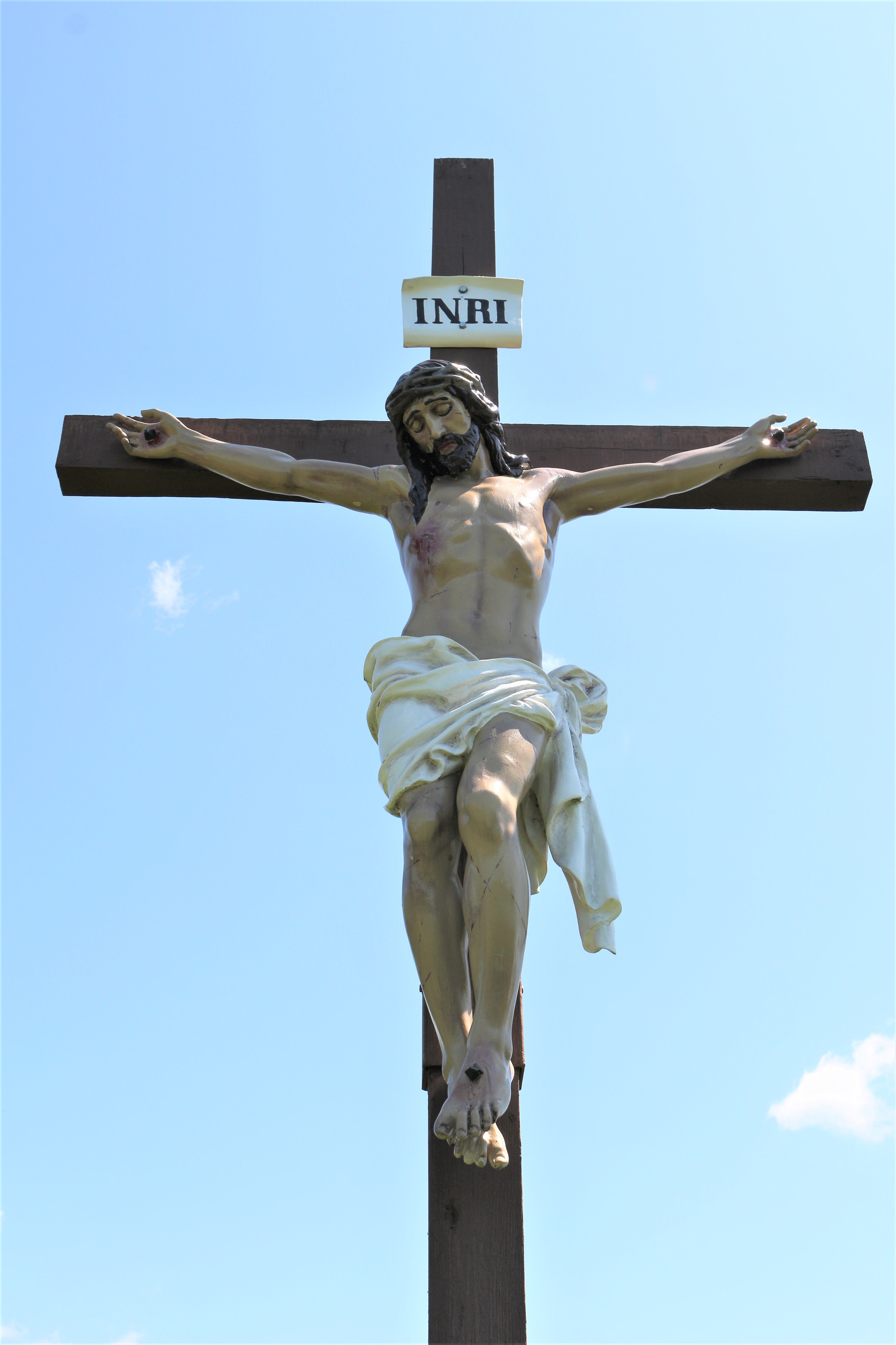 3456x5184 INRI