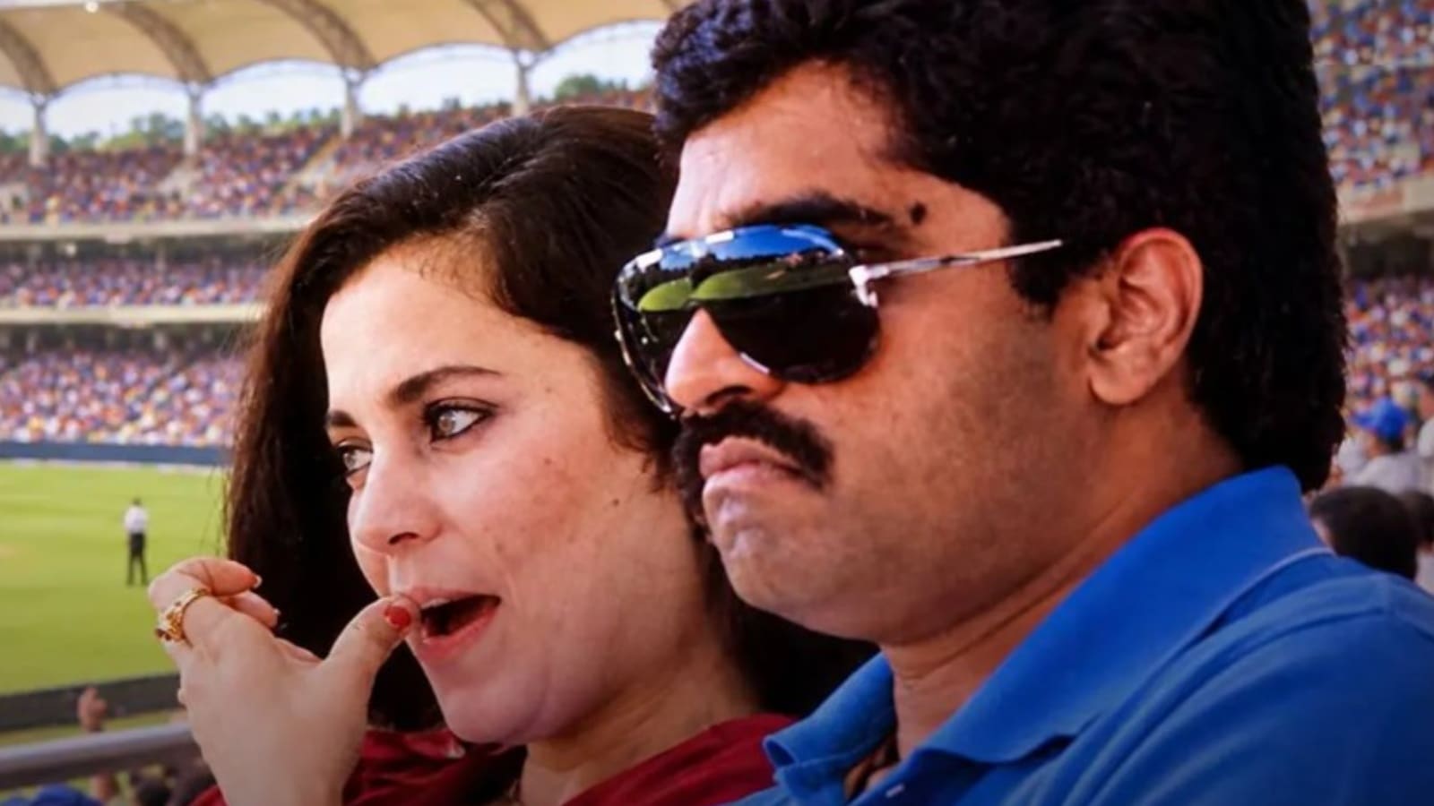 1600x900 Mandakini: सालों बाद दाऊद के साथ वायरल फोटो पर मंदाकिनी ने दी सफाई, बोलीं- 'उन्होंने मुझे दुबई इंवाइट नहीं किया था'