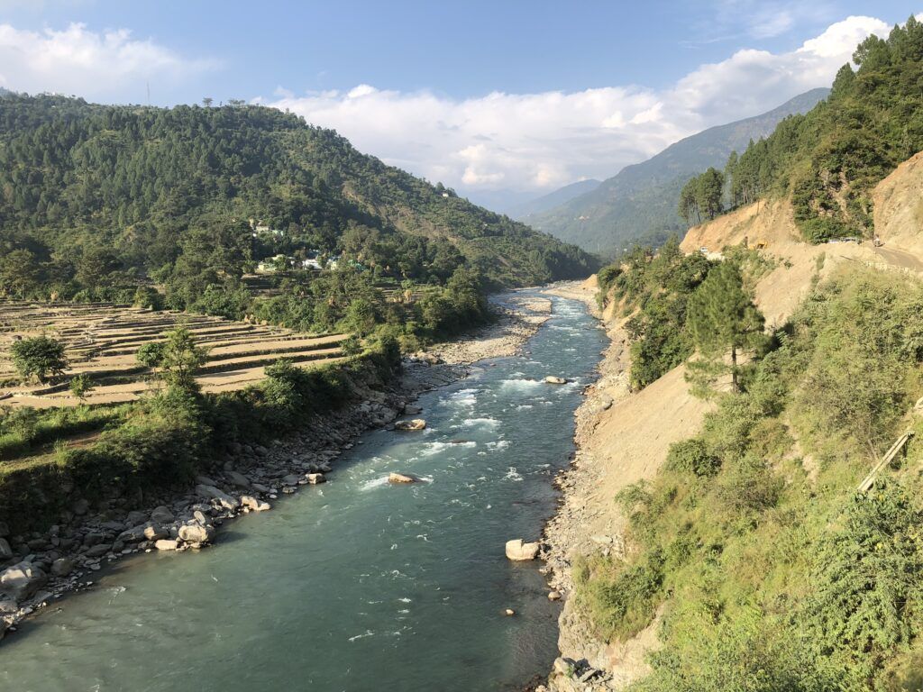 1024x768 Mandakini: a River Song