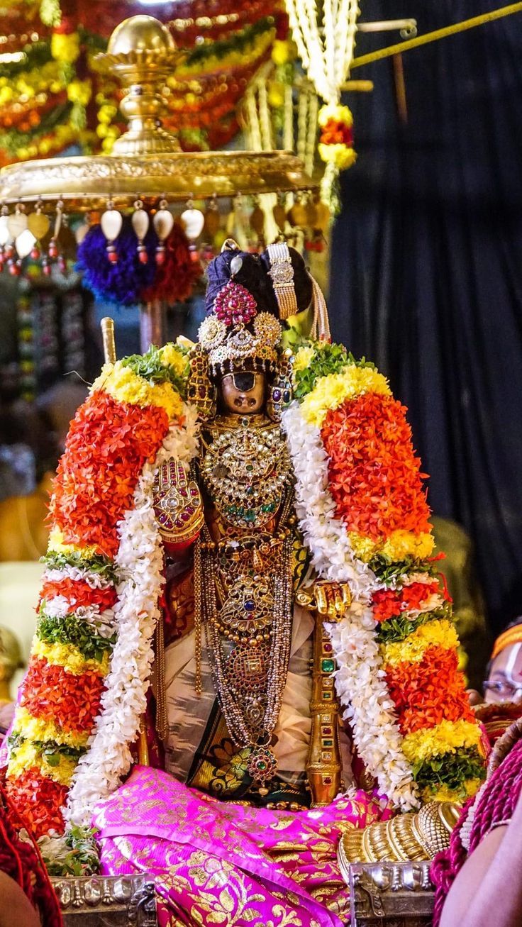 736x1307 Kalyana venkateswara swamy image. Srirangam ranganathar image, Tirumala brahmotsavam image, Indian gods