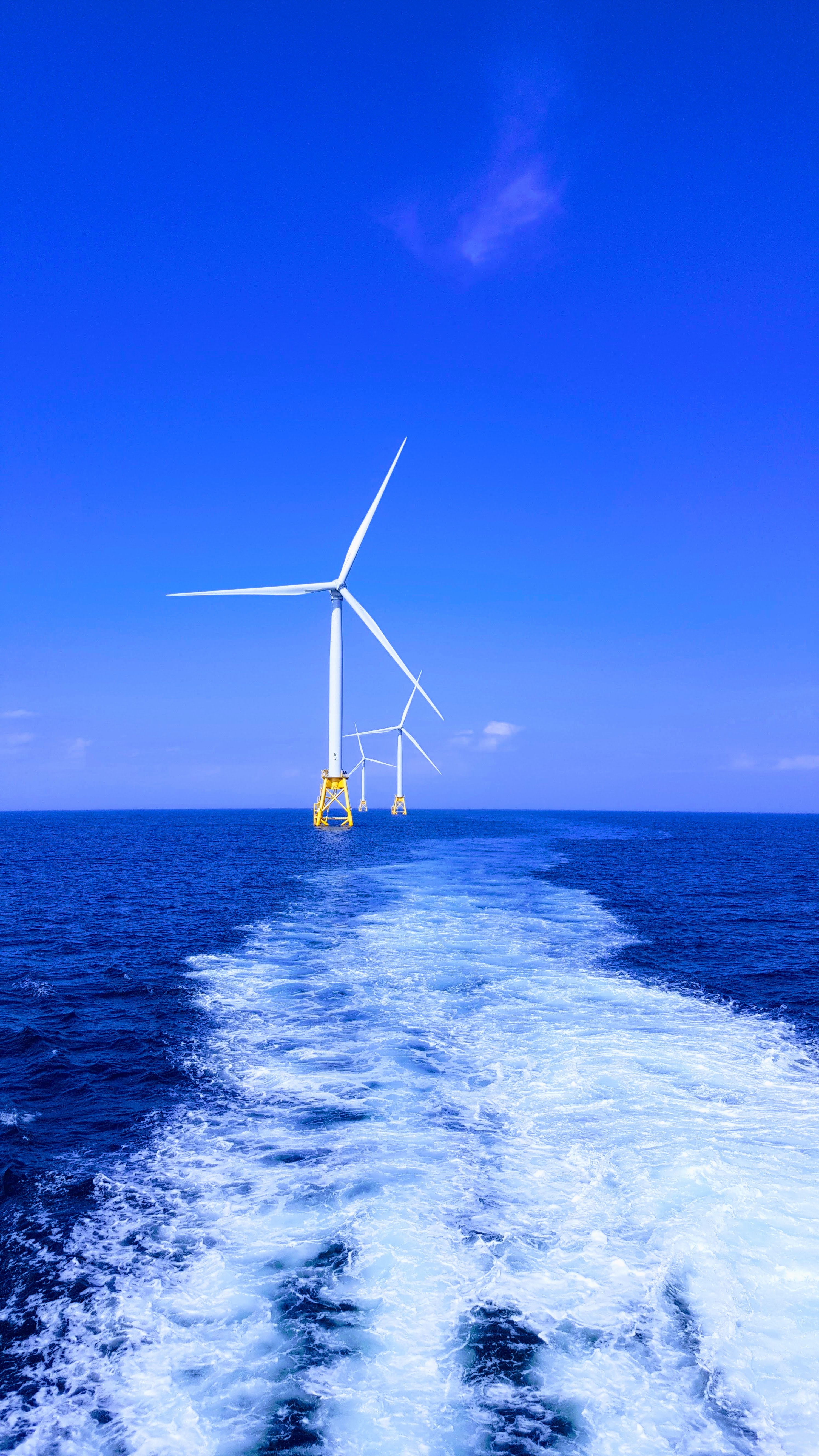 2988x5312 Offshore wind