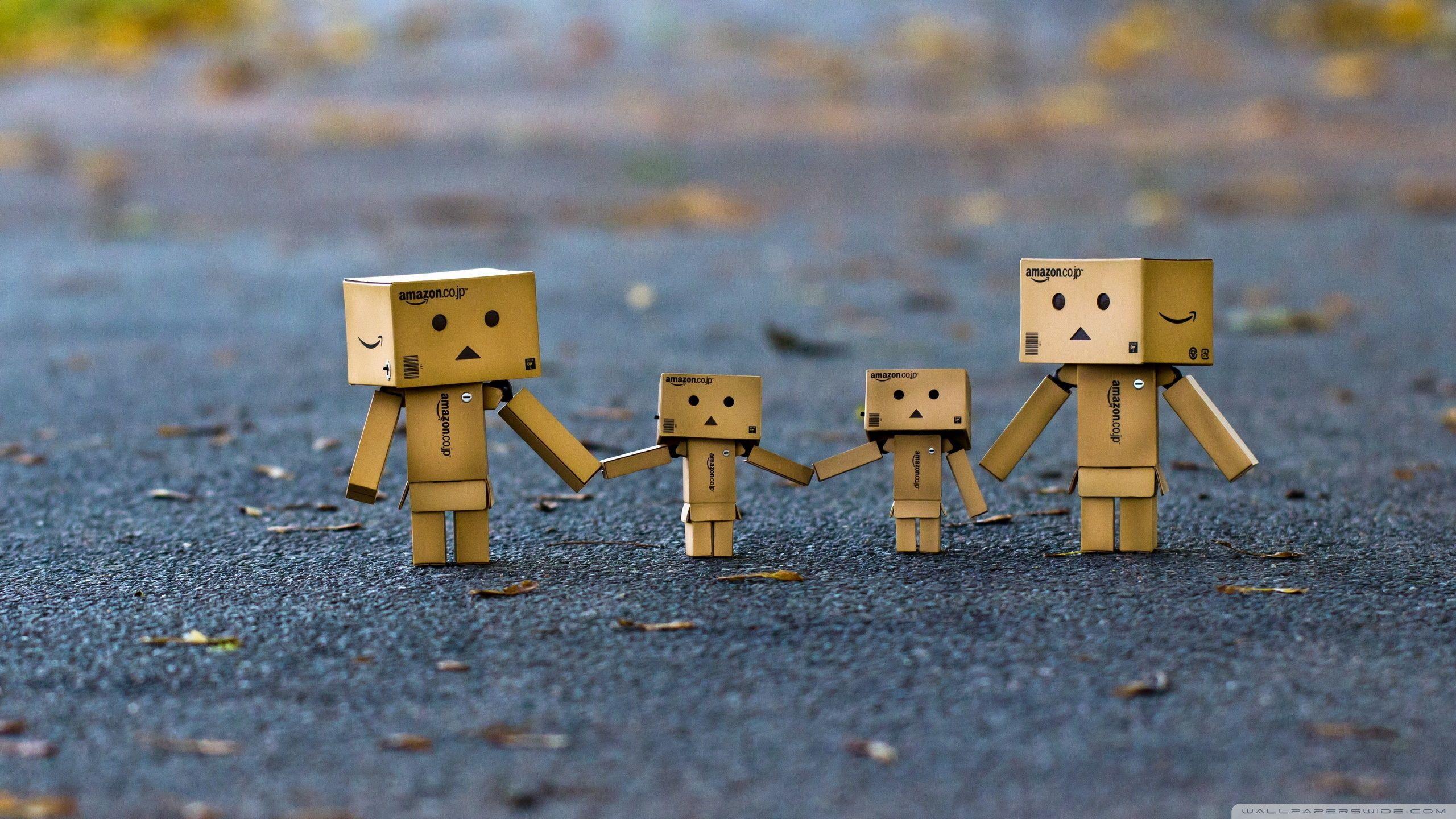 2560x1440 Family Wallpaper