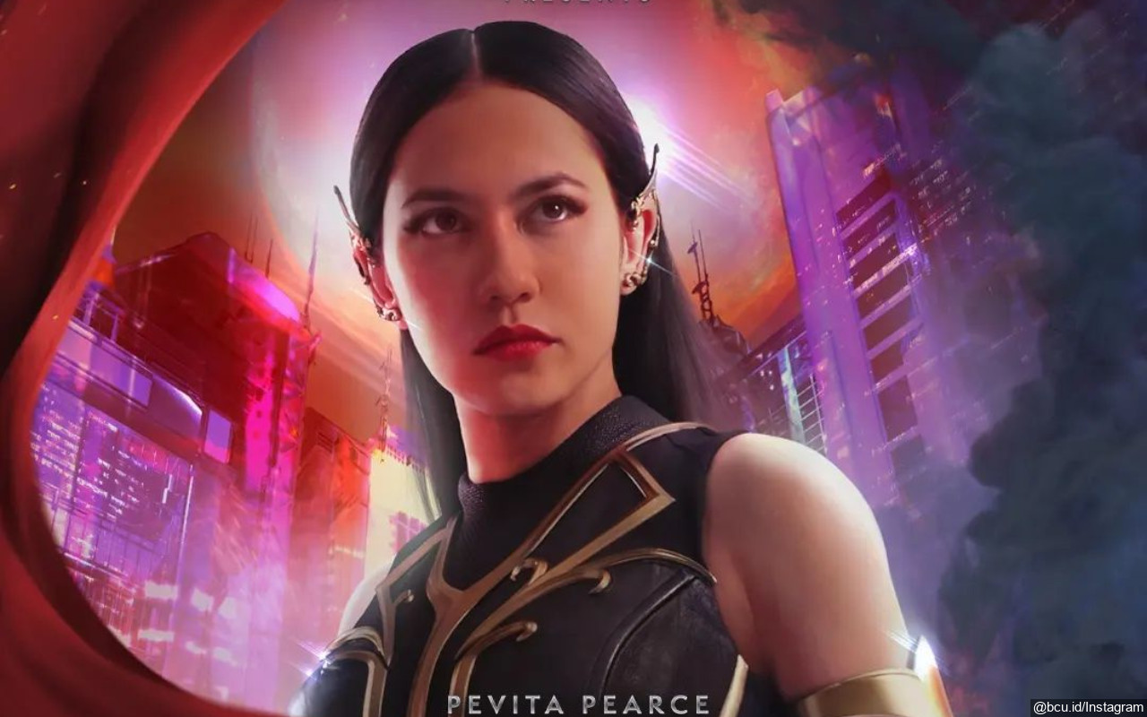 1280x800 Perankan Superhero Sri Asih, 8 Potret Bugar Pevita Pearce Jalani Beragam Hobi Olahraga