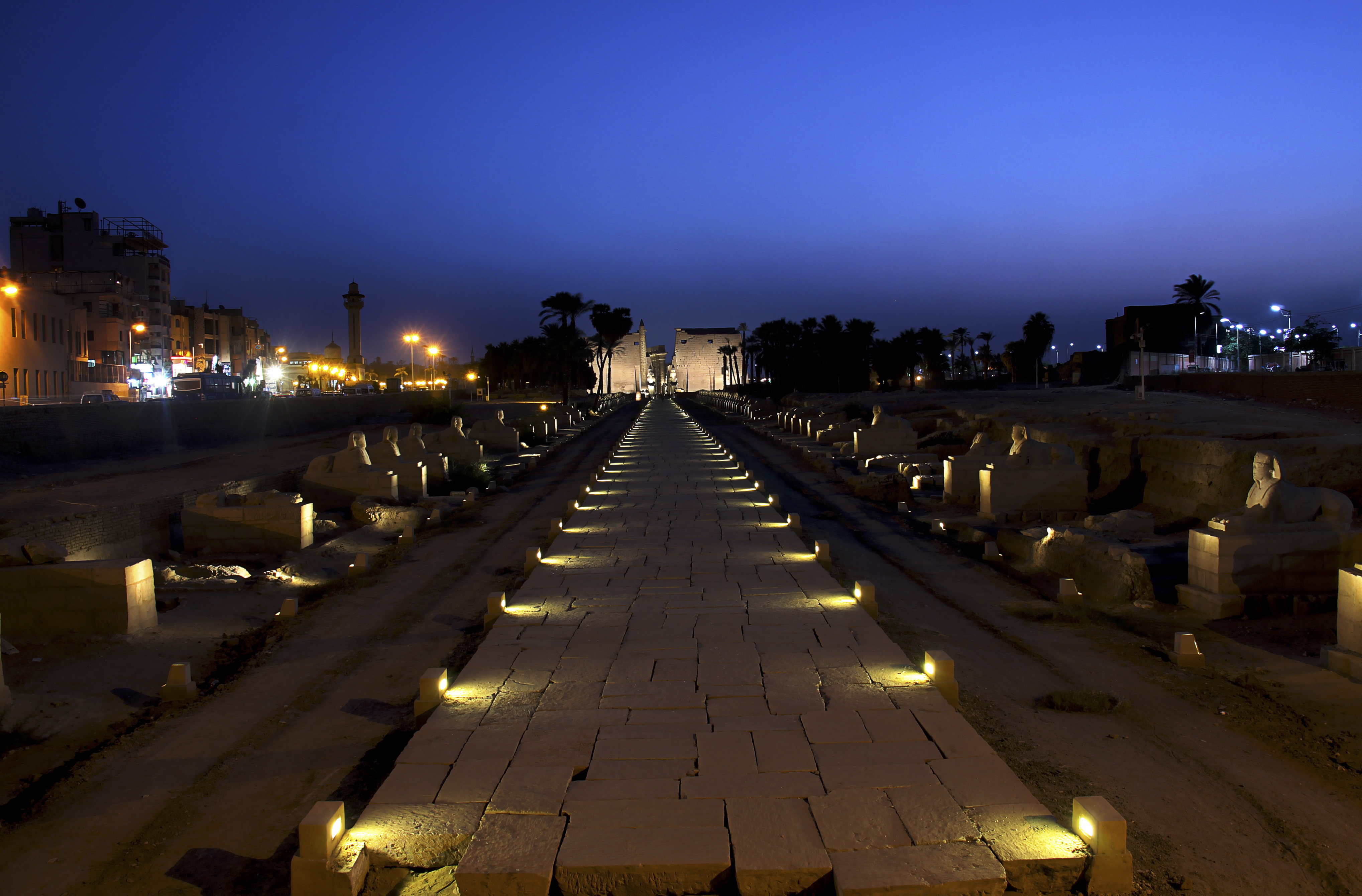 4074x2681 Luxor temple