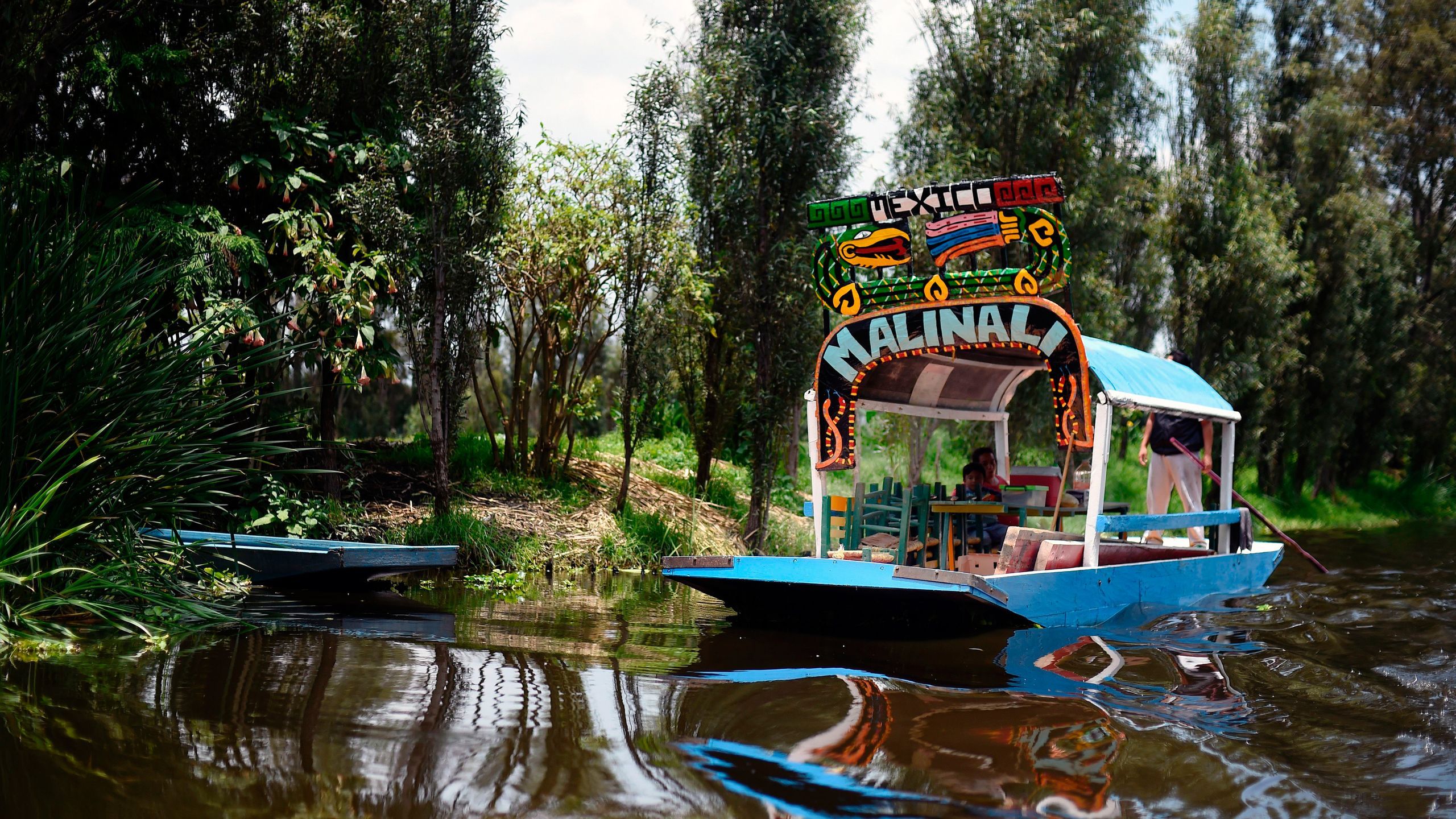 2560x1440 Floating Gardens of Xochimilco