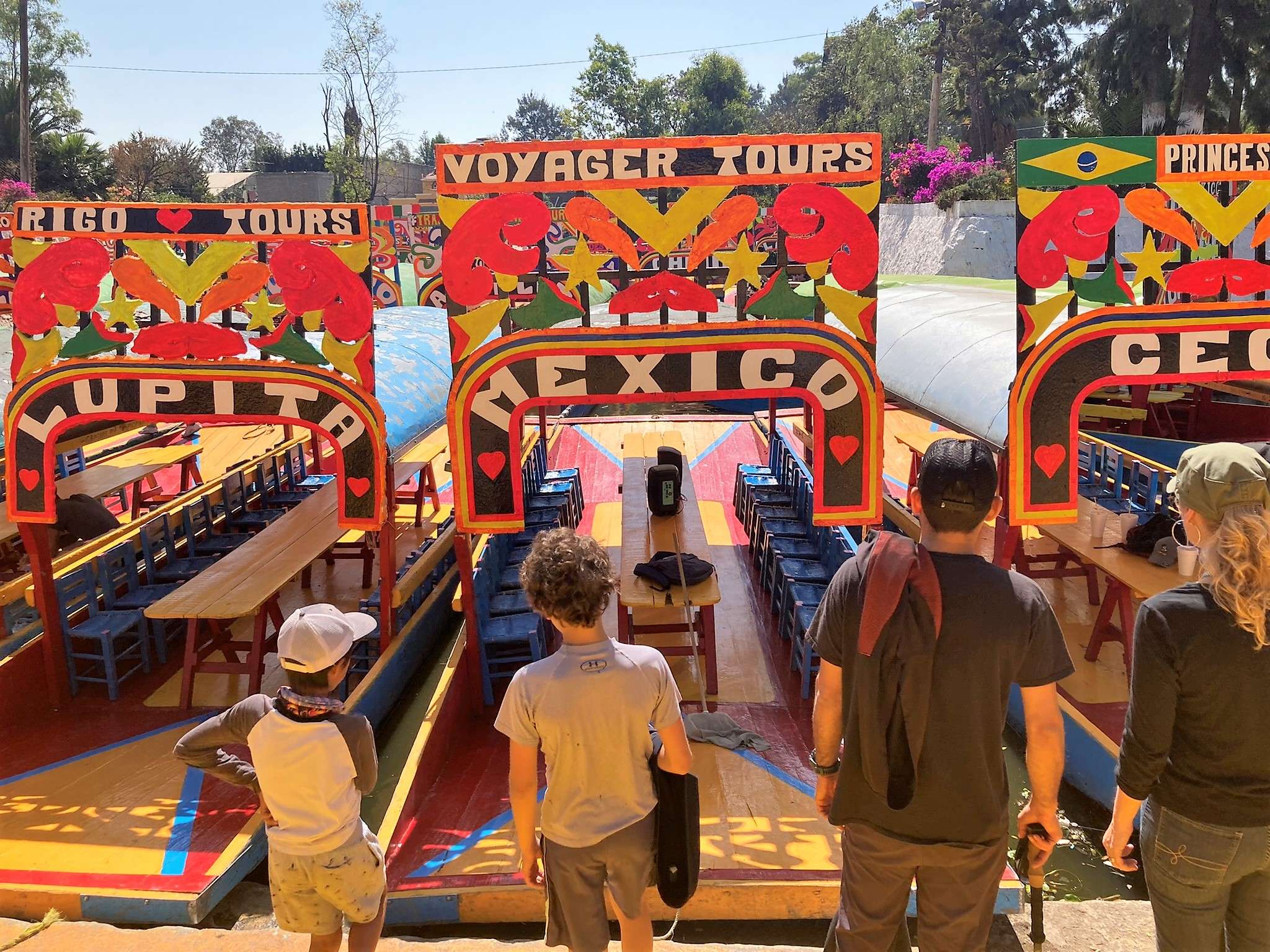 2048x1536 Visiting Xochimilco in Mexico City: Dos and Don'ts Before You Go
