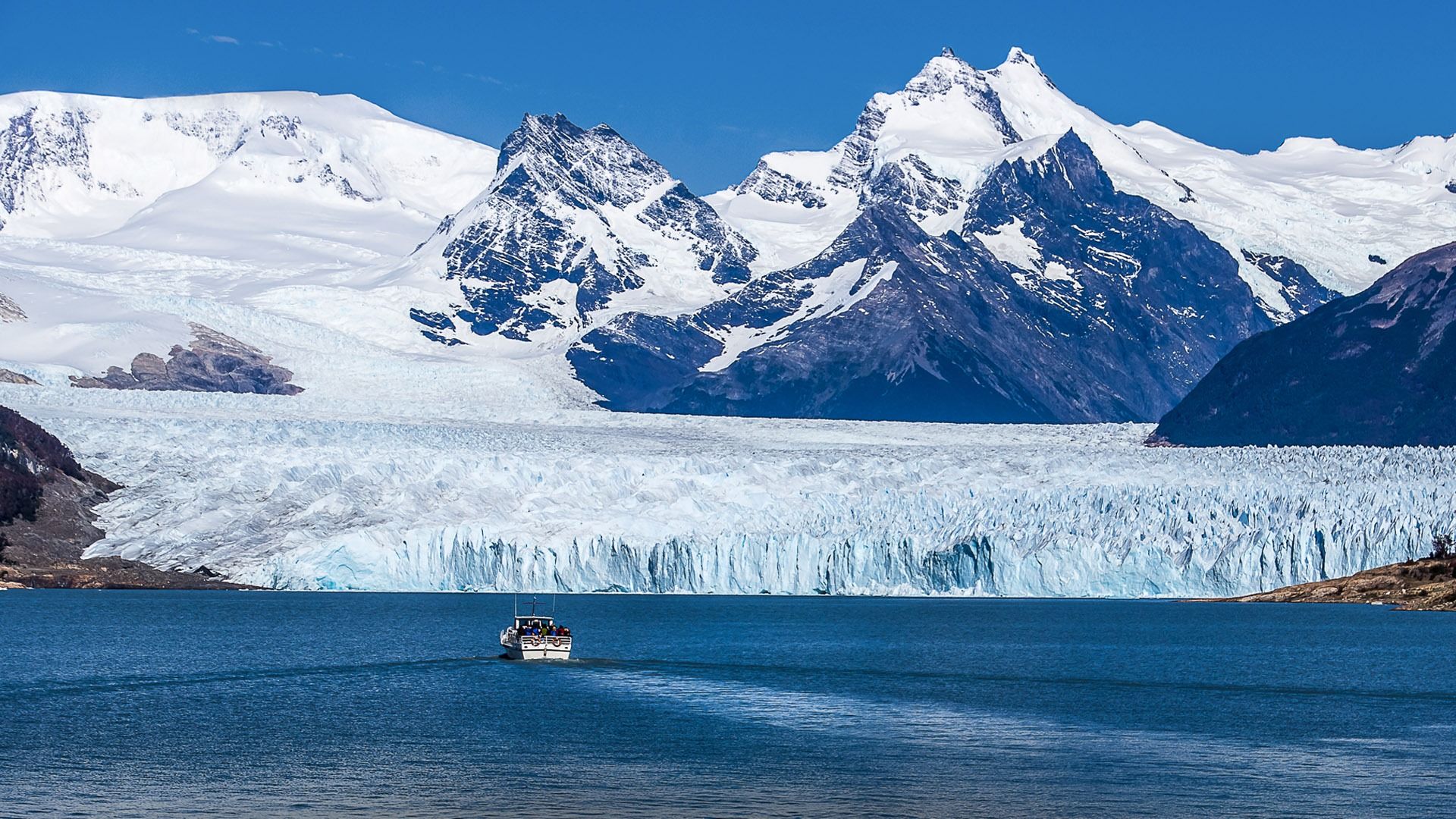 1920x1080 Behold the spectacle of an advancing glacier, Perito Moreno