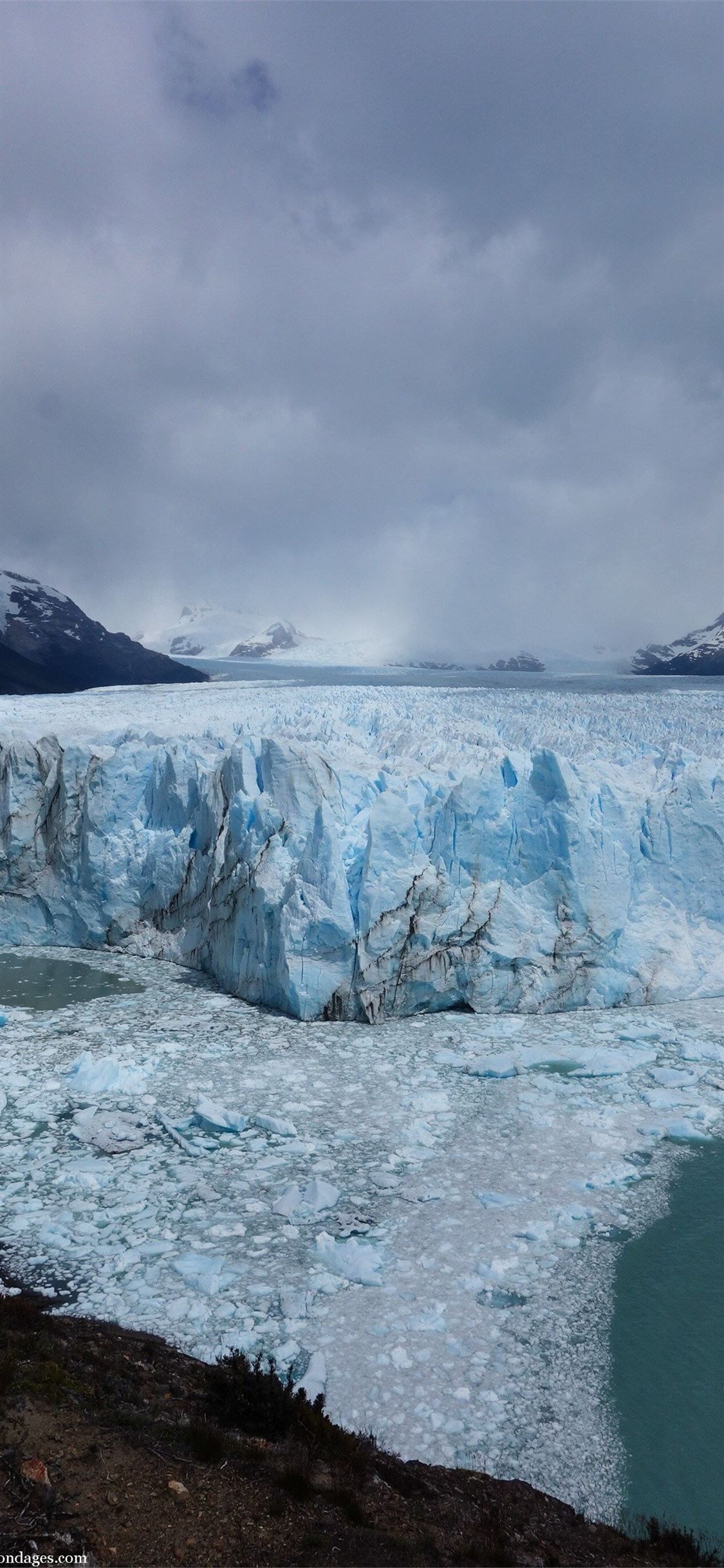 1125x2436 Perito Moreno Glacier iPhone X Wallpaper Free Download