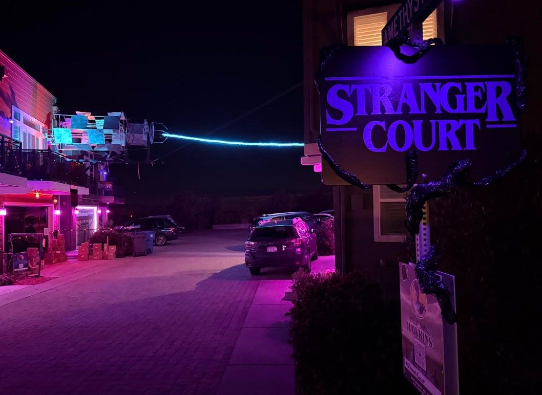 1058x772 Petaluma neighbors build new 'Stranger Things' experience