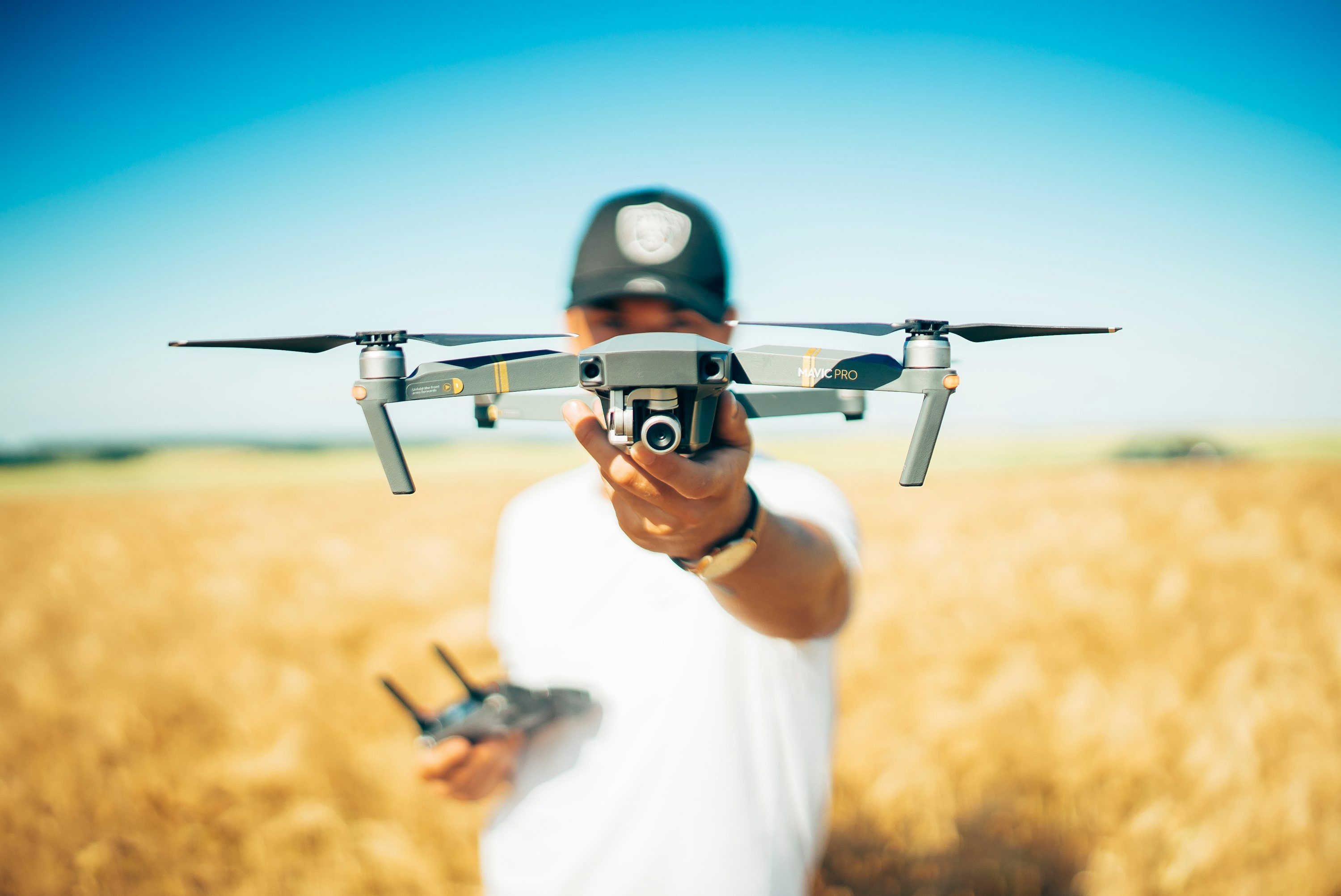 3000x2004 Drone Pilot Picture. Download Free Image