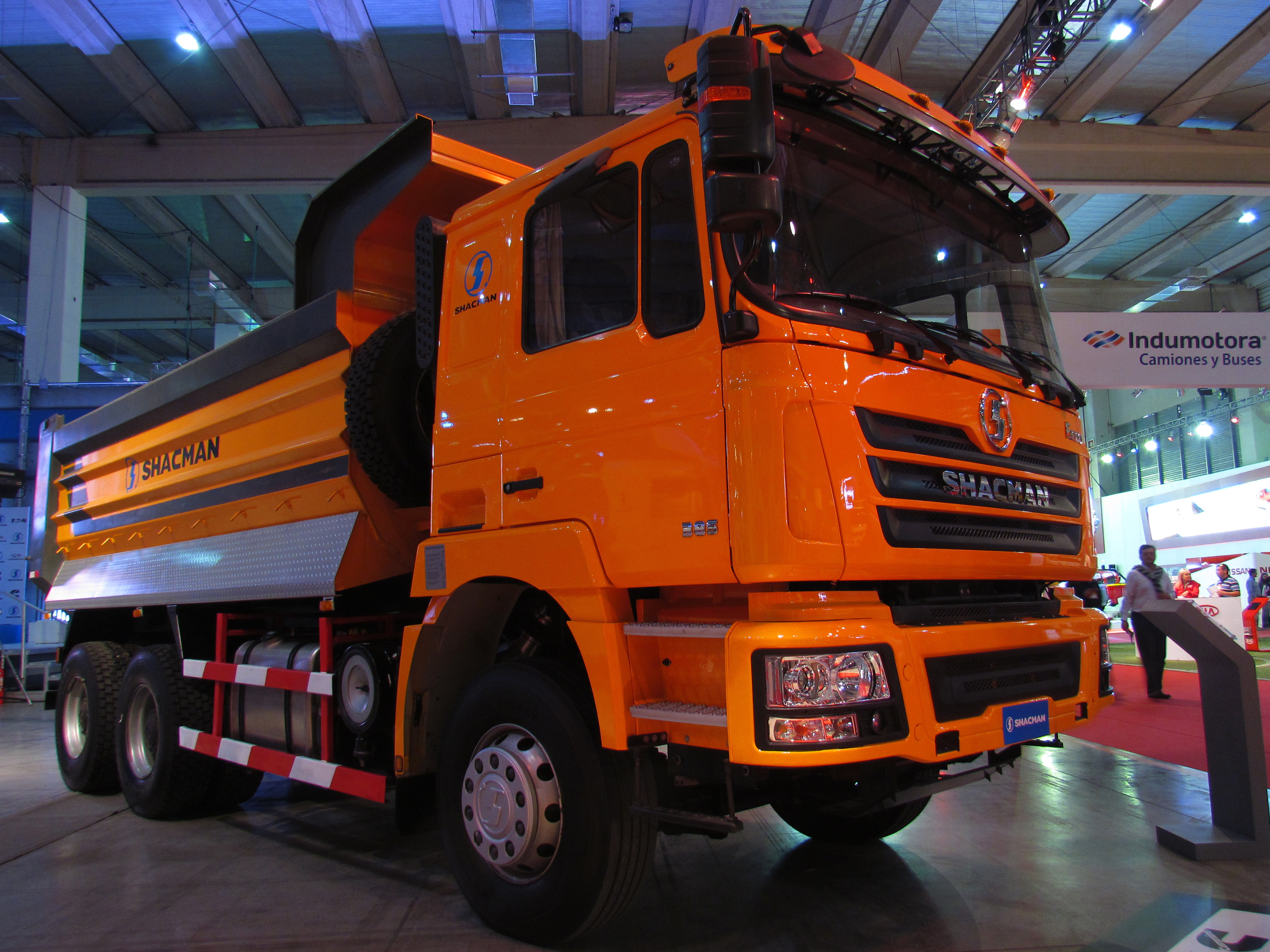 3200x2400 Shacman F 3000 385 6x4
