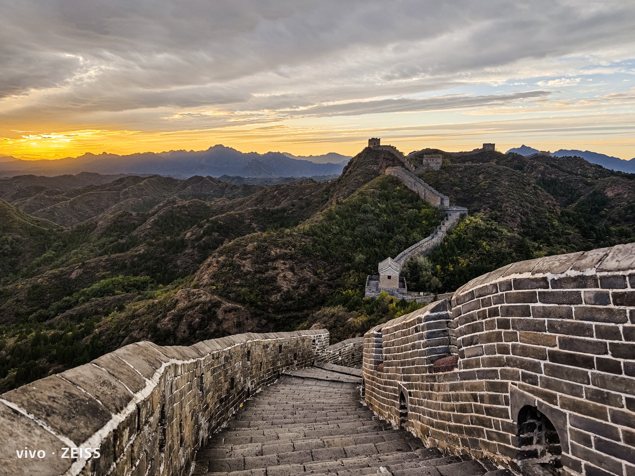 2048x1536 Vivo's new smartphone, next 'king' of mobile photography: What is known about this phone and when to expect its release?. NEWS.am TECH and science