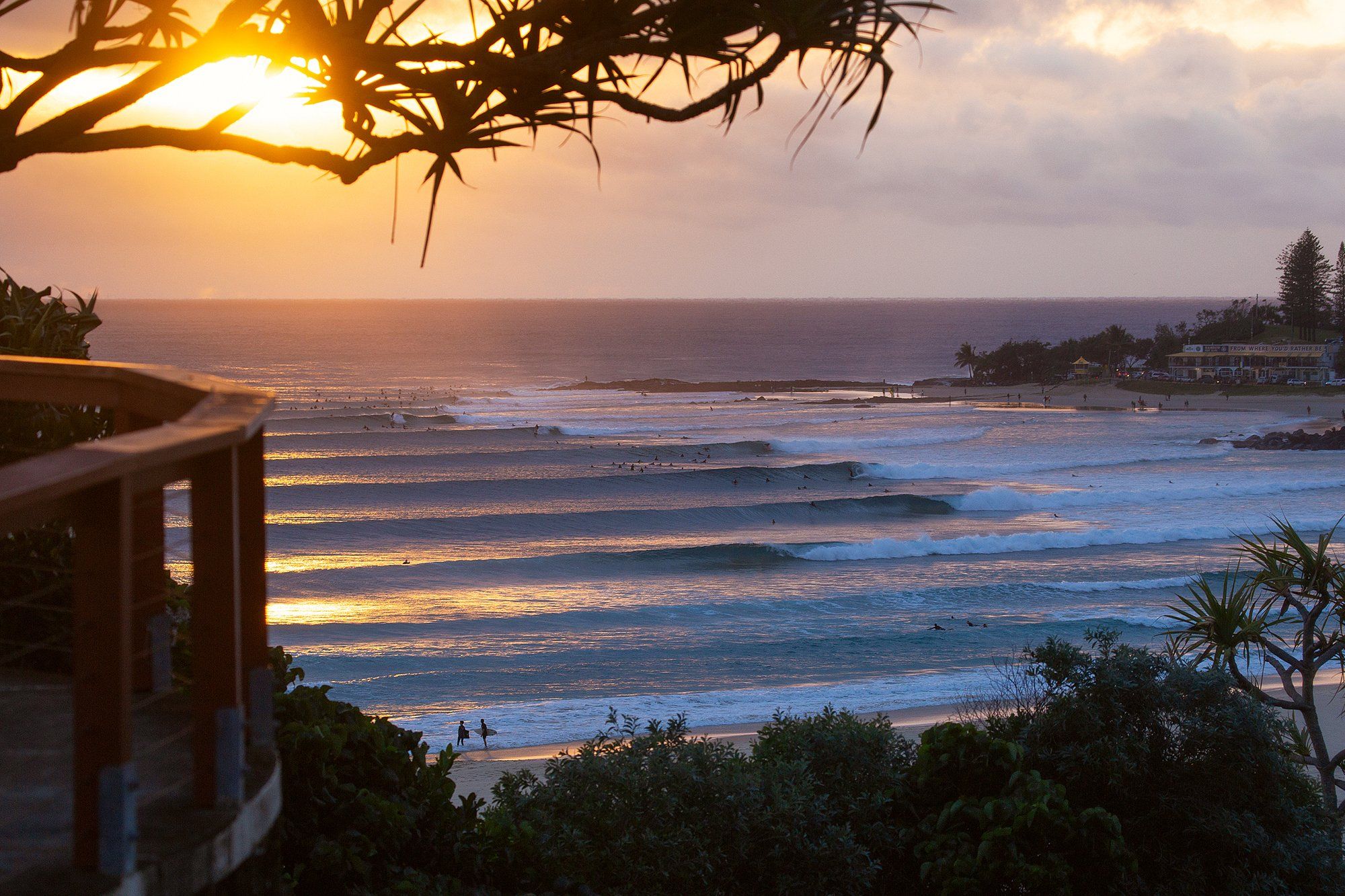 2000x1333 Good Epic: Jeffreys Bay, August 16th