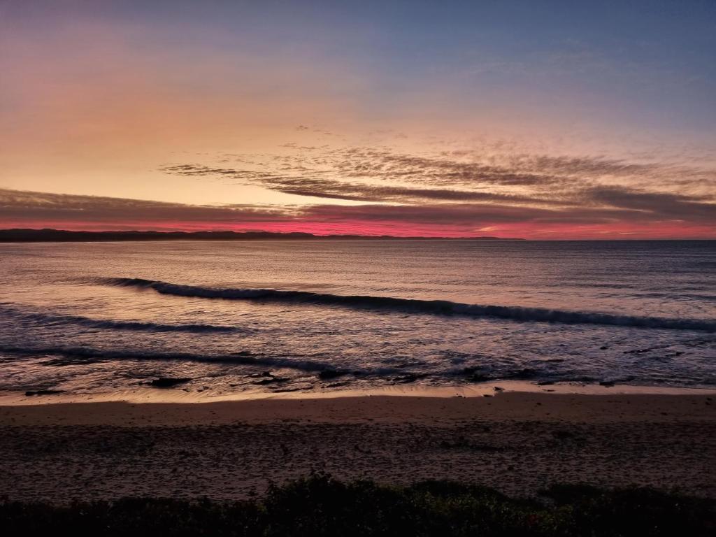 1024x768 SEEMEEU, Jeffreys Bay (updated prices 2026)