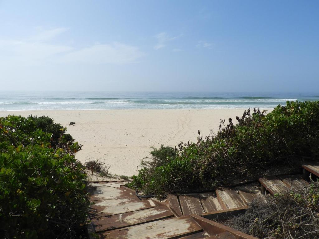 1024x768 Waterkant 4A, Jeffreys Bay (updated prices 2026)