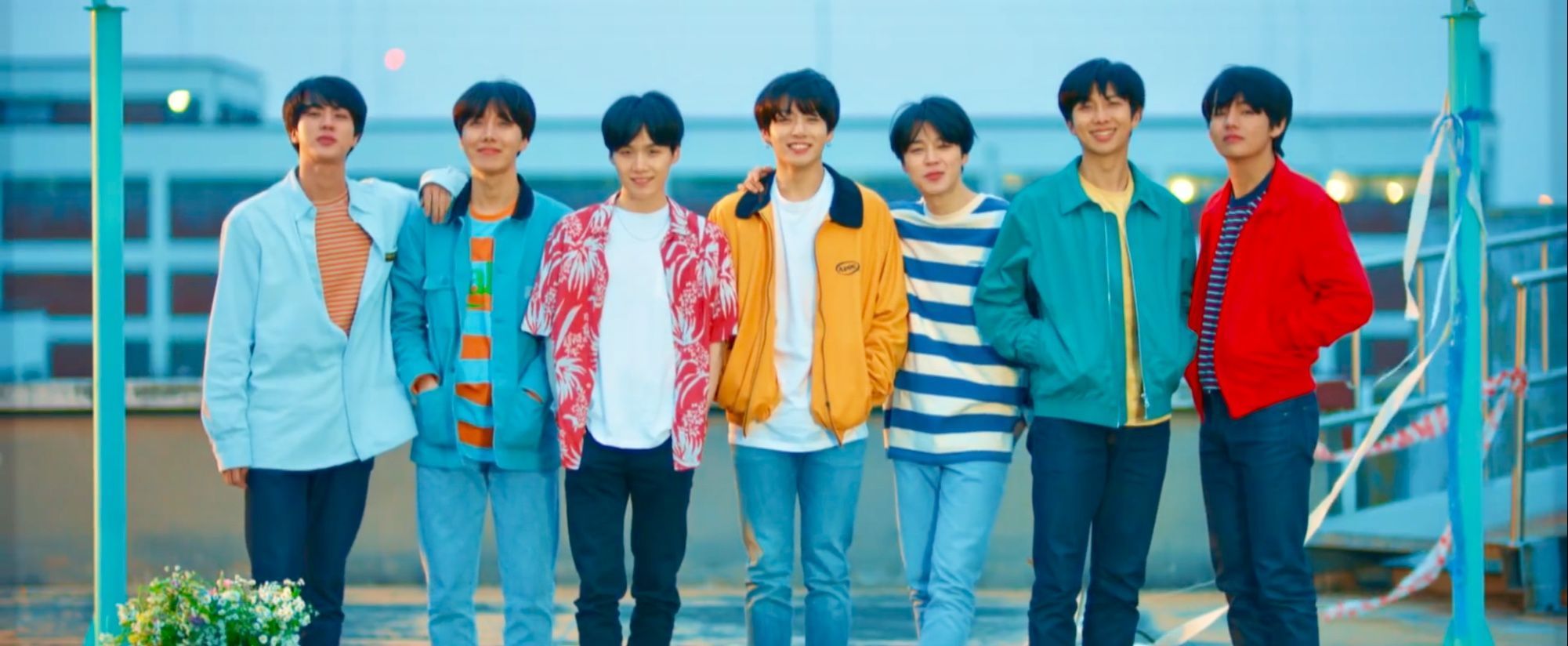 2001x824 BTS Mac Wallpaper