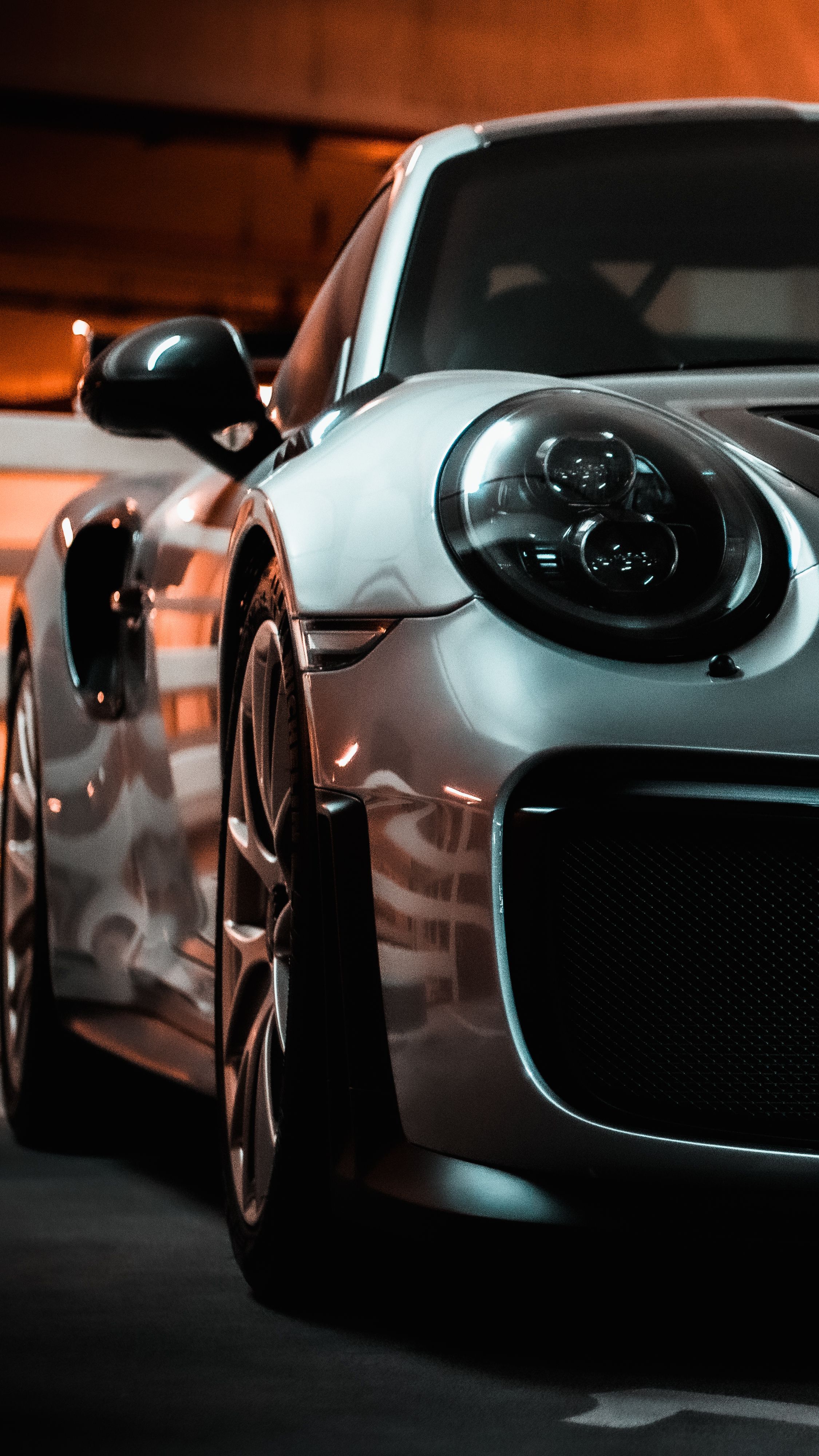 2250x4000 Black and Silver Porsche 911 · Free