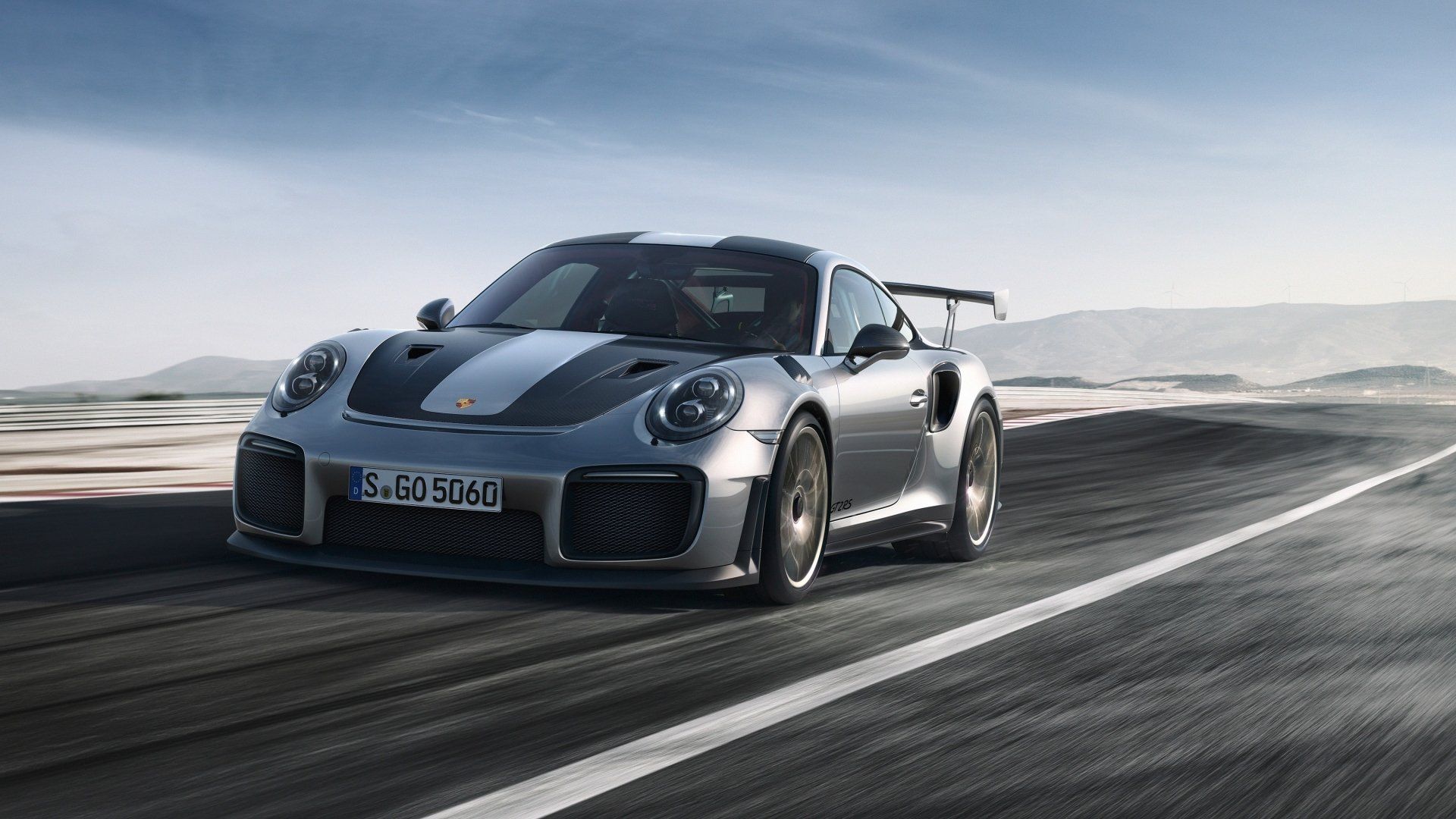 1920x1080 Silver Porsche 911 GT2