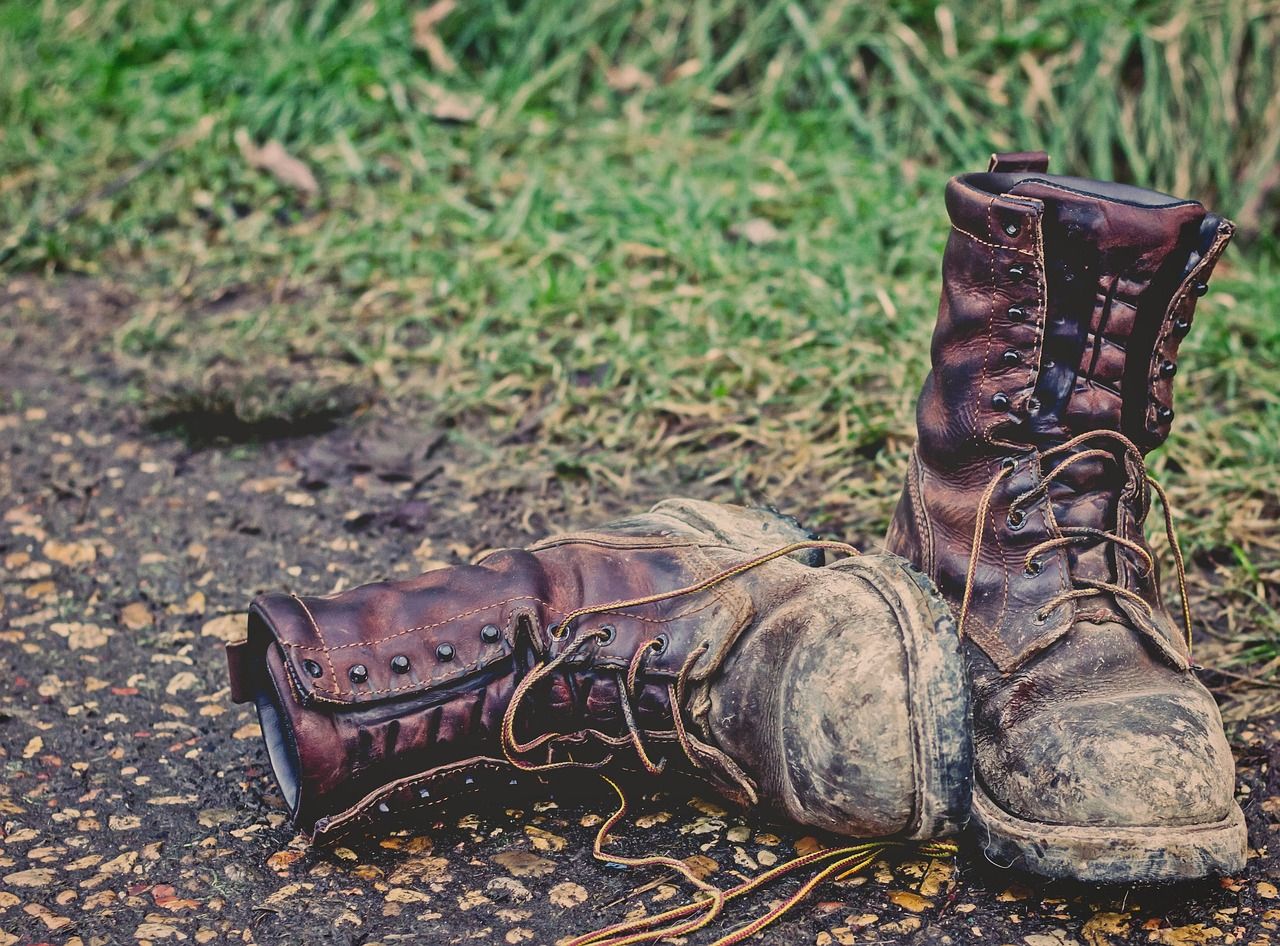 1280x946 Free Work Boots & Boots Image