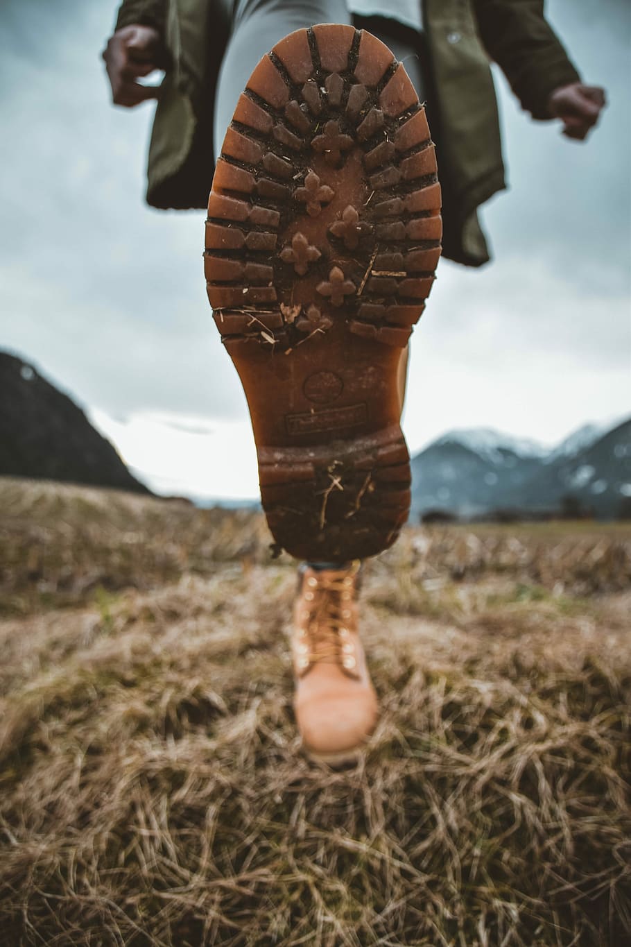 910x1365 Timberlands 1080P, 2K, 4K, 5K HD wallpaper free download