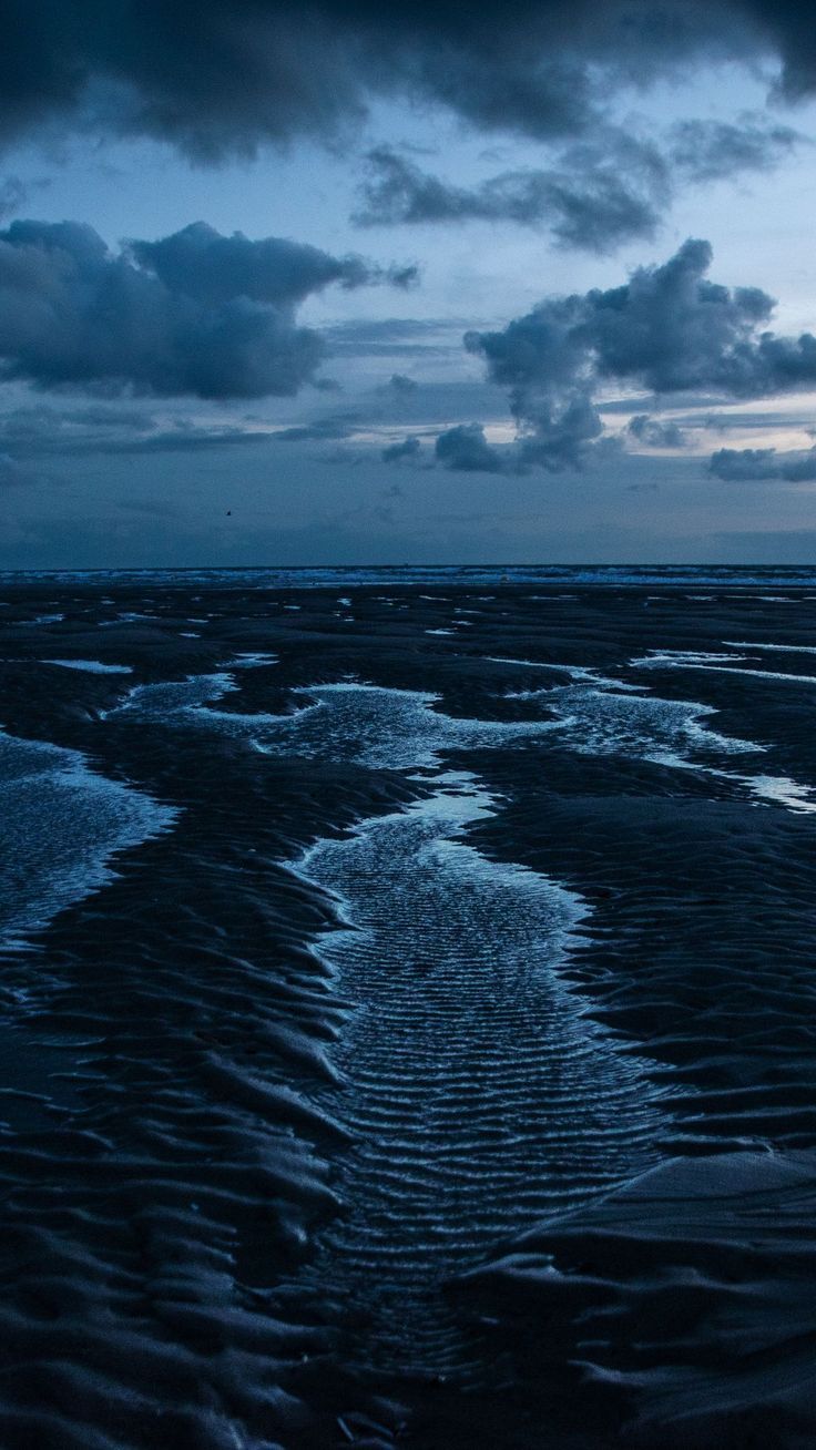 736x1308 Wallpaper water, shore, relief, horizon, clouds, Nature 4K by Lynette FIESCHI. Download wallpaper water, shore, relief, horizon, clouds for free