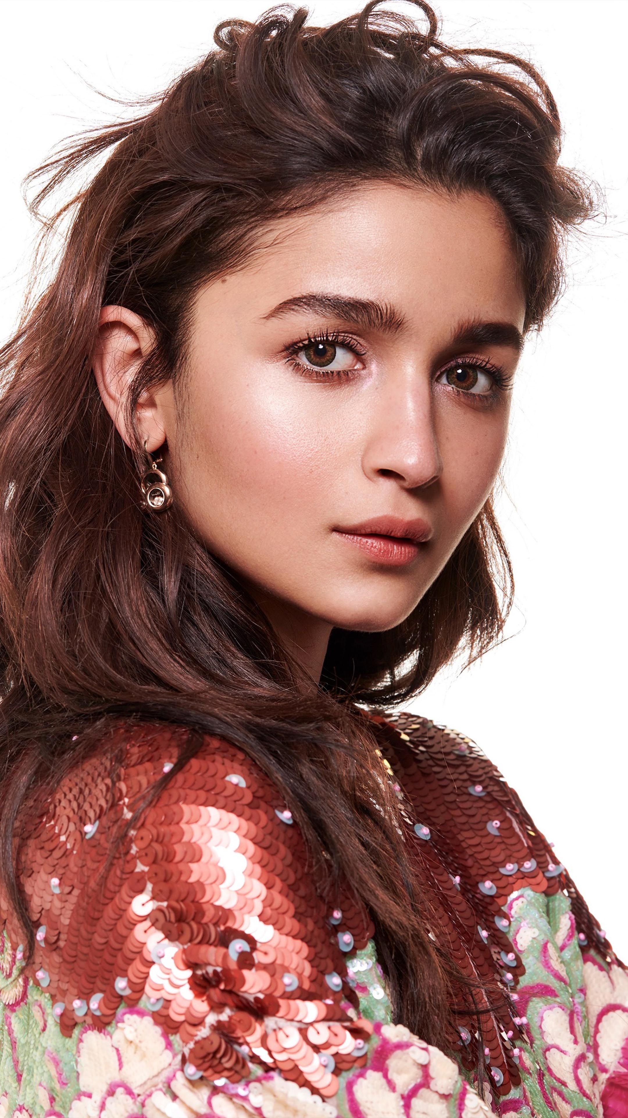 2160x3840 Alia Bhatt Wallpaper