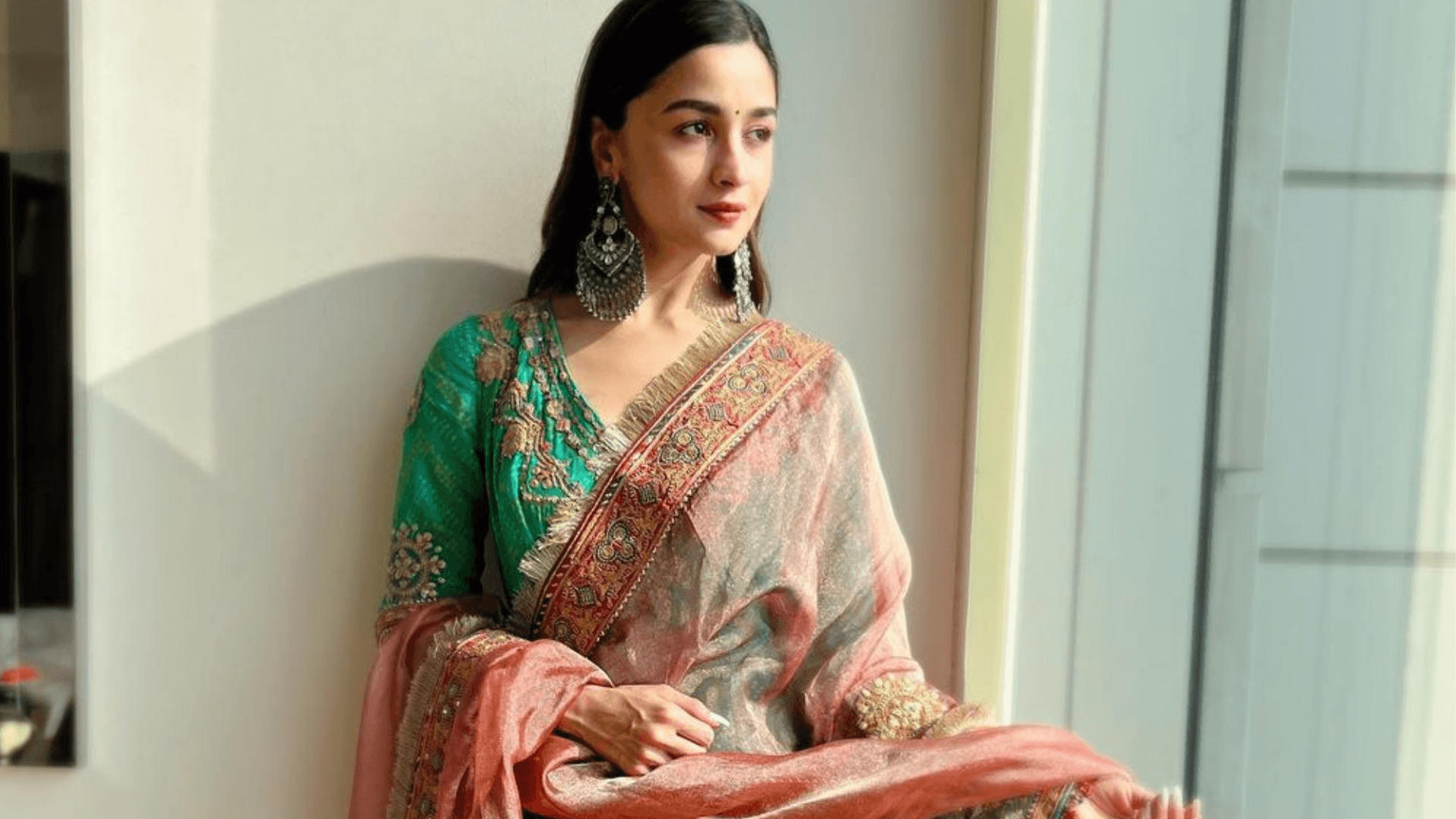 1920x1080 Alia Bhatt's Rimple &amp; Harpreet look is perfect for a Chooda ceremony
