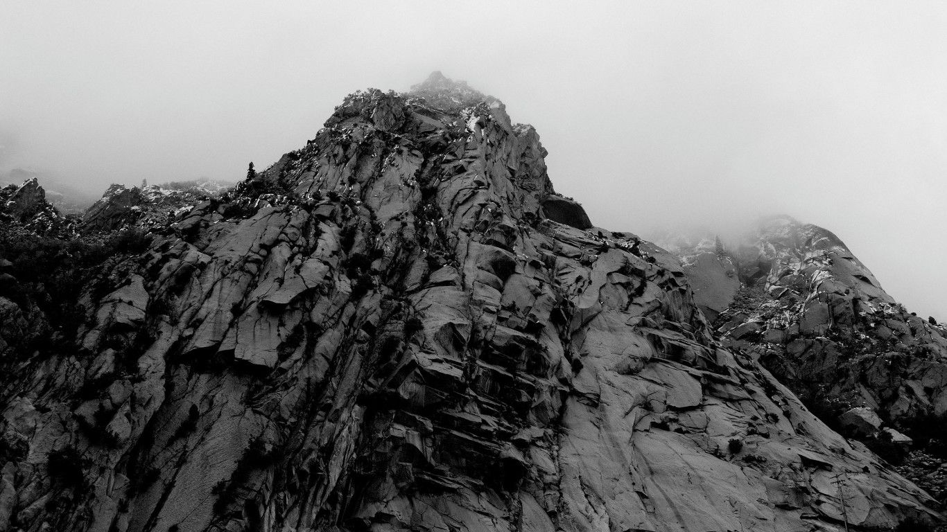 1366x768 Black Mountain Night Desktop Wallpaper 117669