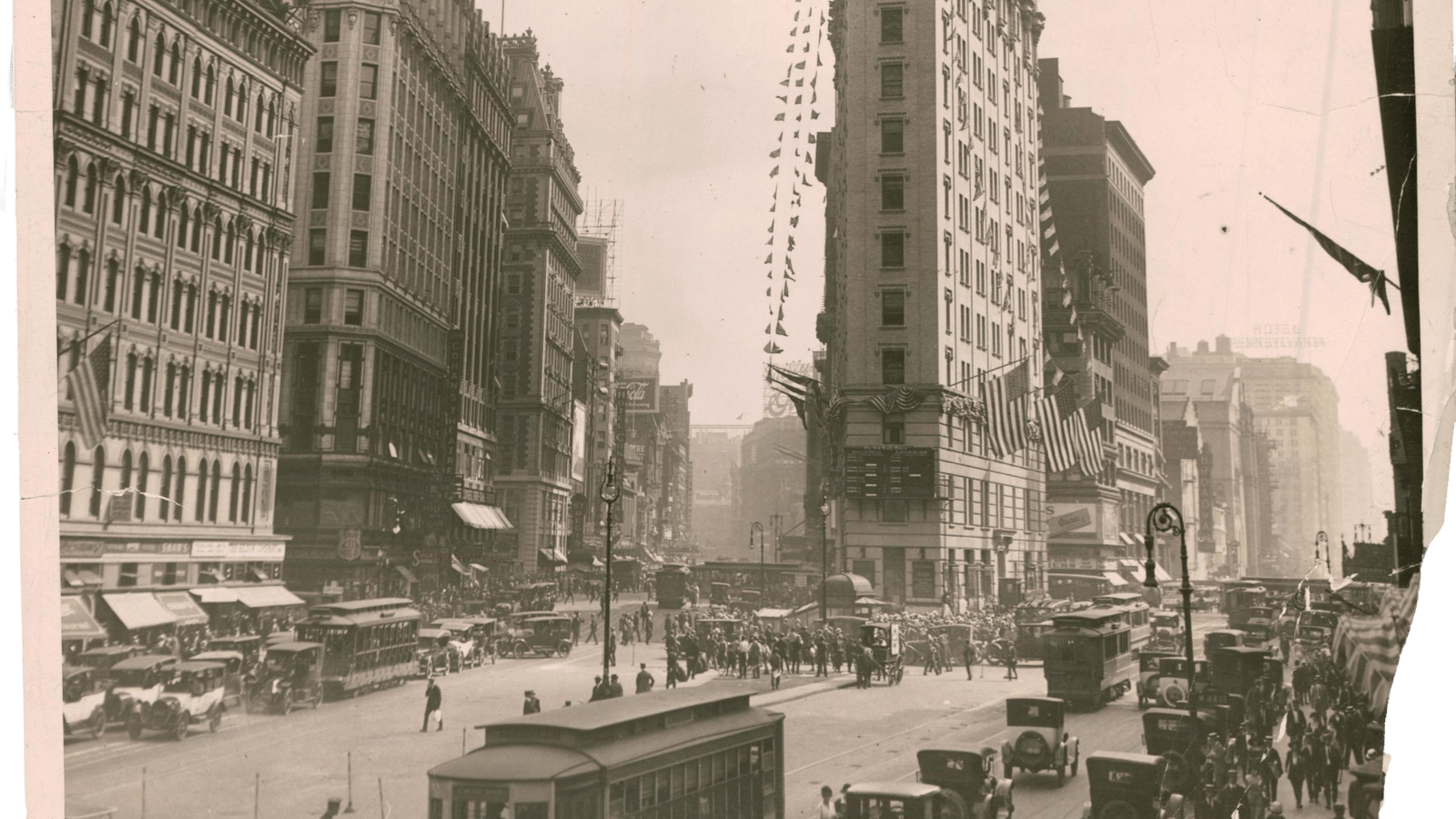 1600x900 Reflecting on 175 Years of The New York Times