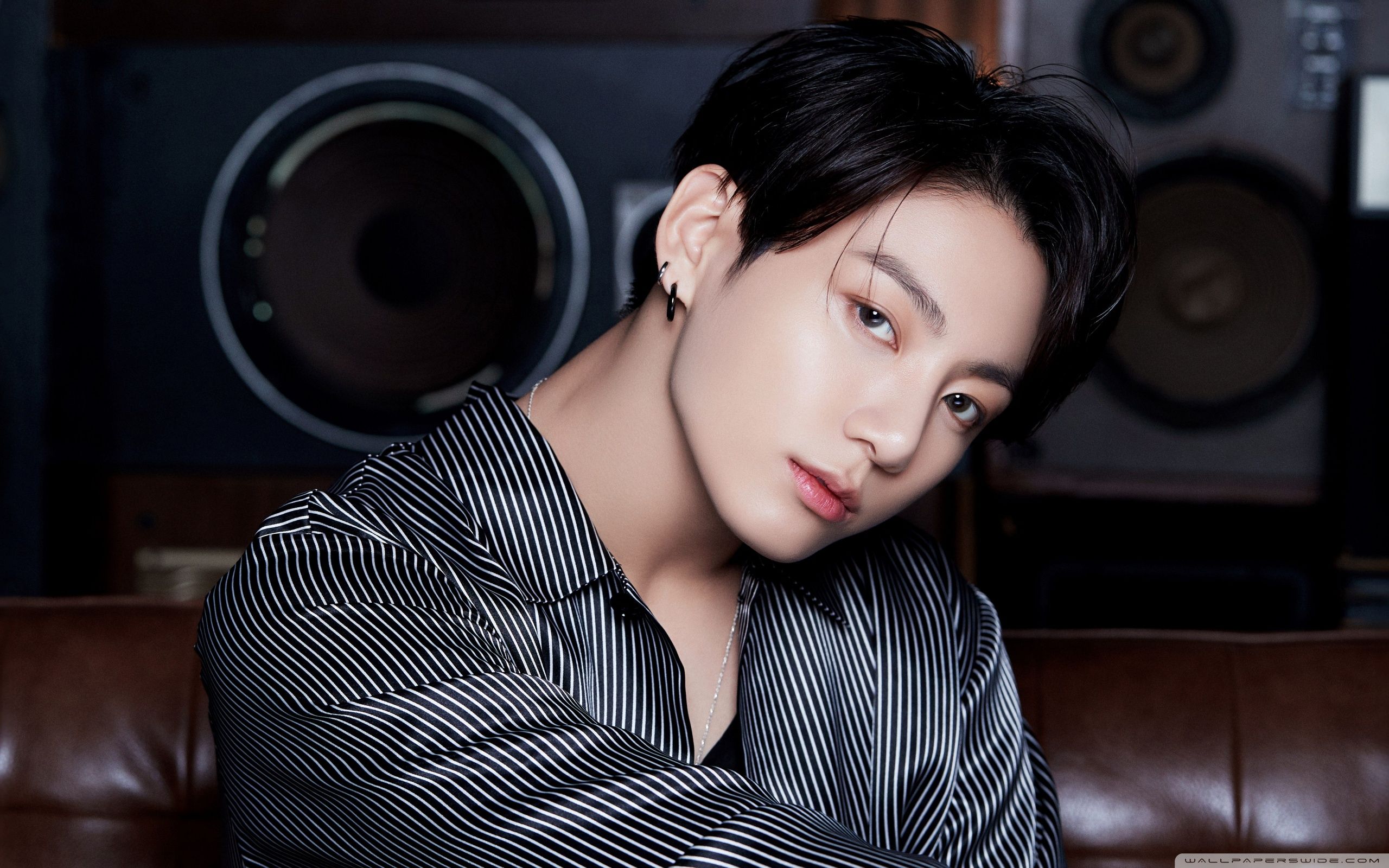 2560x1600 Jungkook BTS Photohoot 4K UHD Wallpaper for UltraHD Desktop and TV : Widescreen and UltraWide Display : Smartphone and Tablet Devices