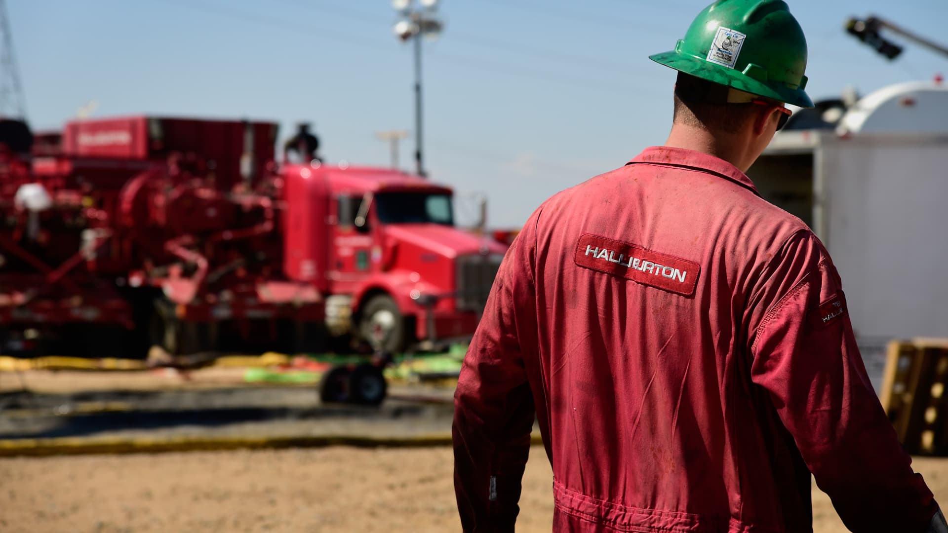 1920x1080 Halliburton warns of weakness in international markets