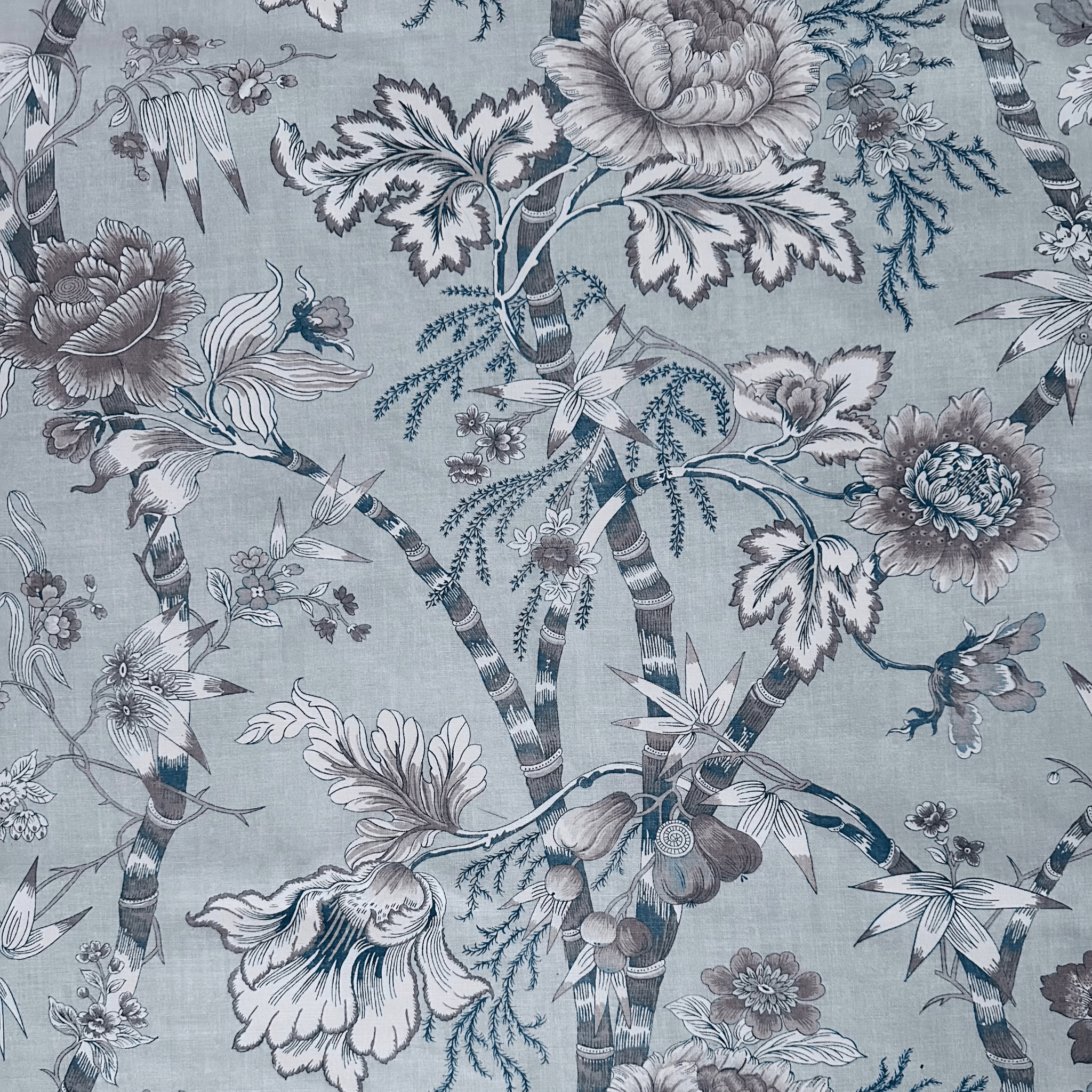 2048x2048 2.33 Yards Zimmer & Rhode Hodsoll McKenzie Cameron Floral Vine Decorat