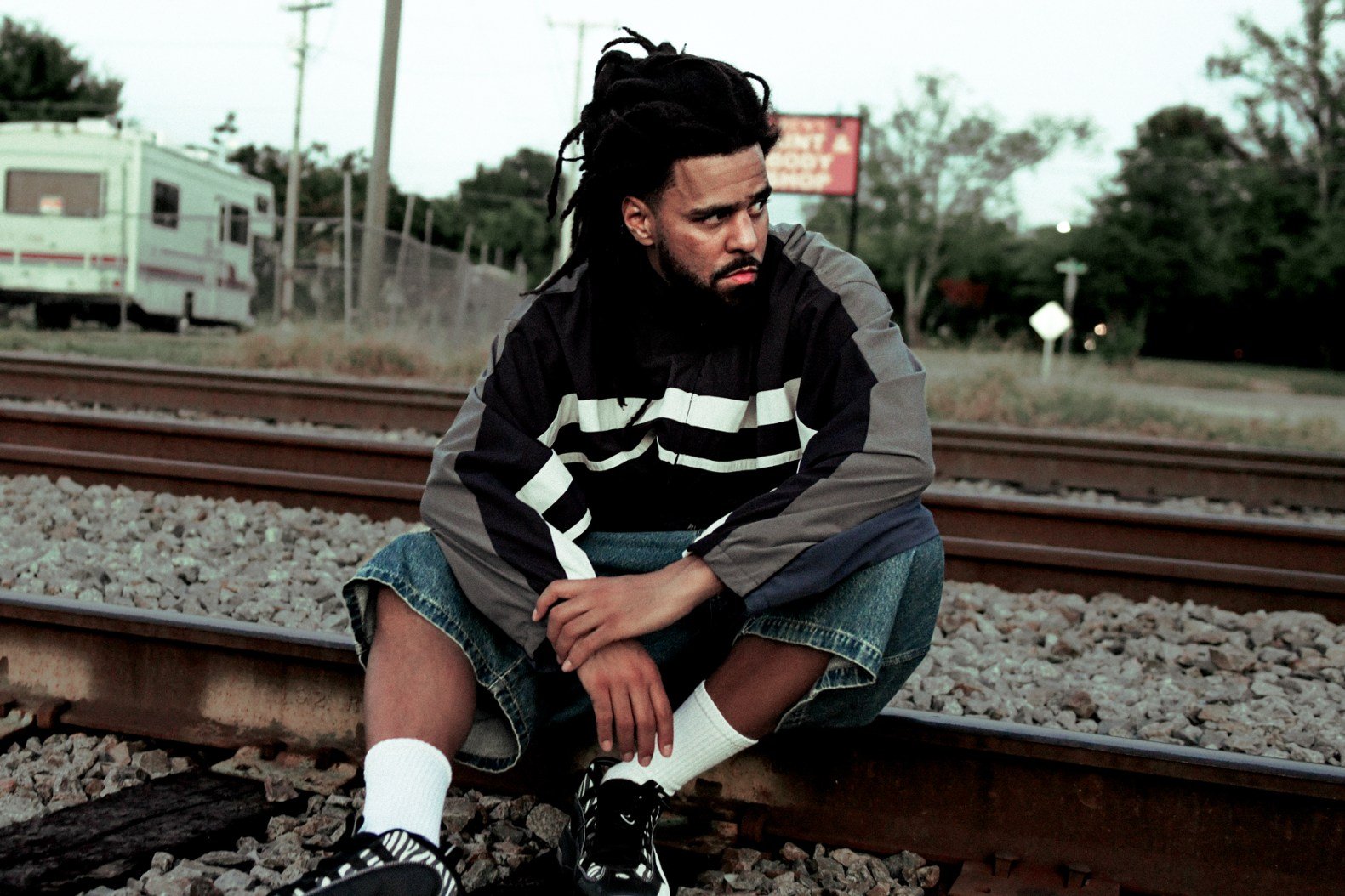 1581x1054 Review: 'The Fall Off' Is J. Cole In All Of His Flawed Humanity