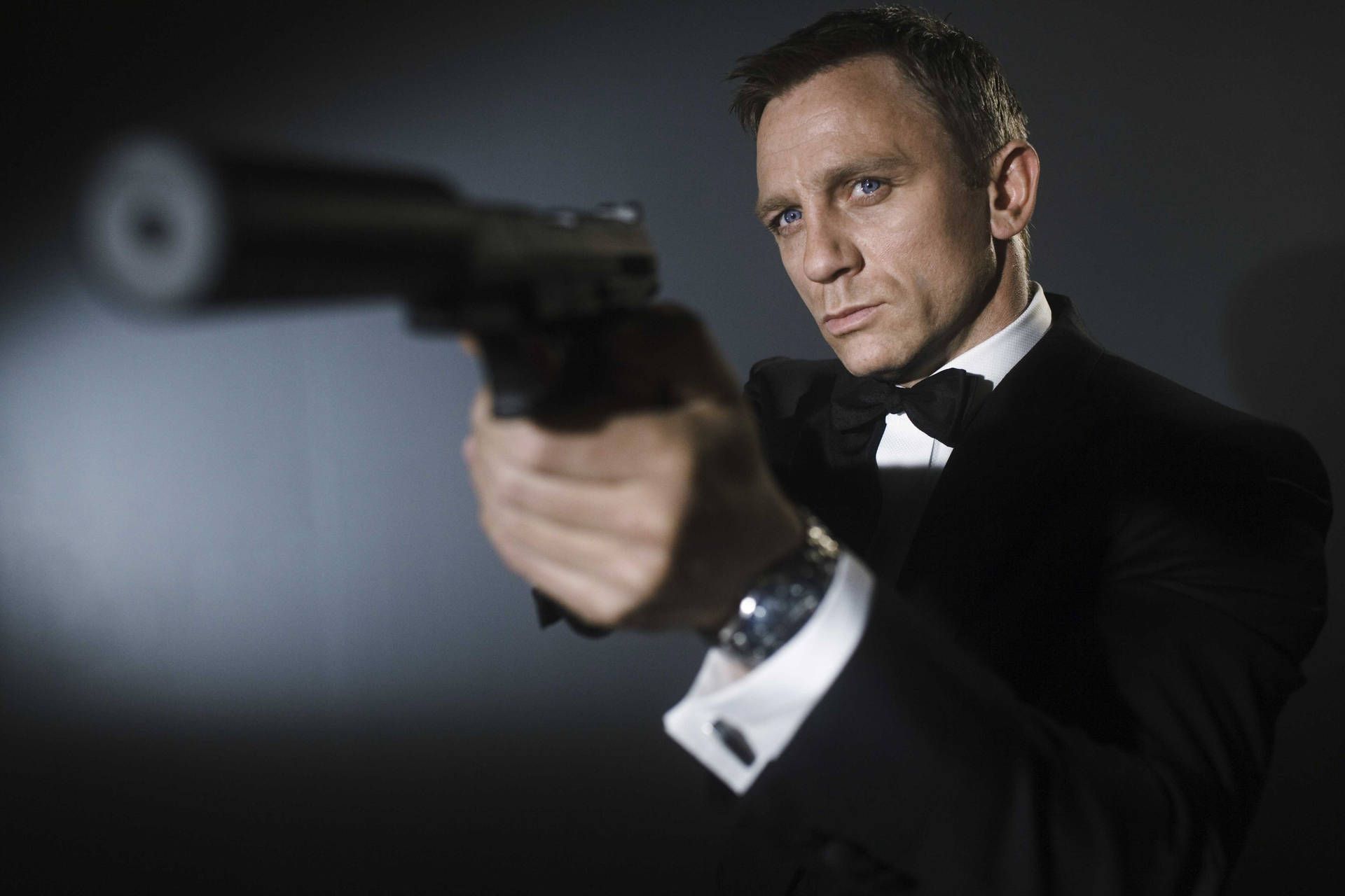 1920x1280 Daniel Craig Picture