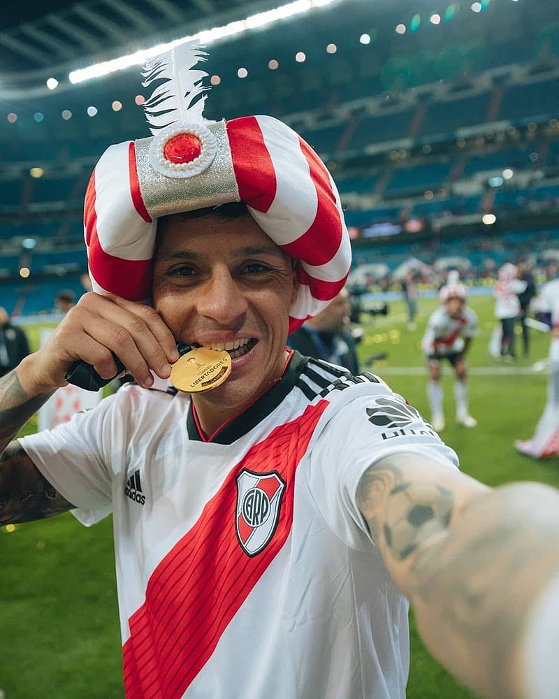 800x1000 EnzoRiver carp, enzo perez, gallardo, HD phone wallpaper