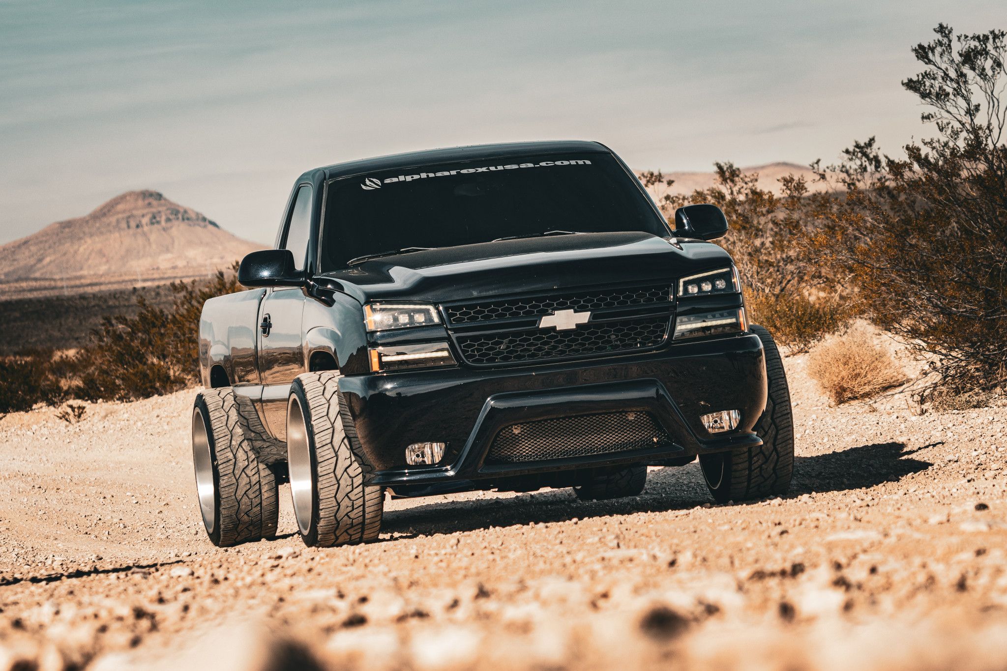 2048x1365 Chevrolet Silverado Gallery (2003 2006)