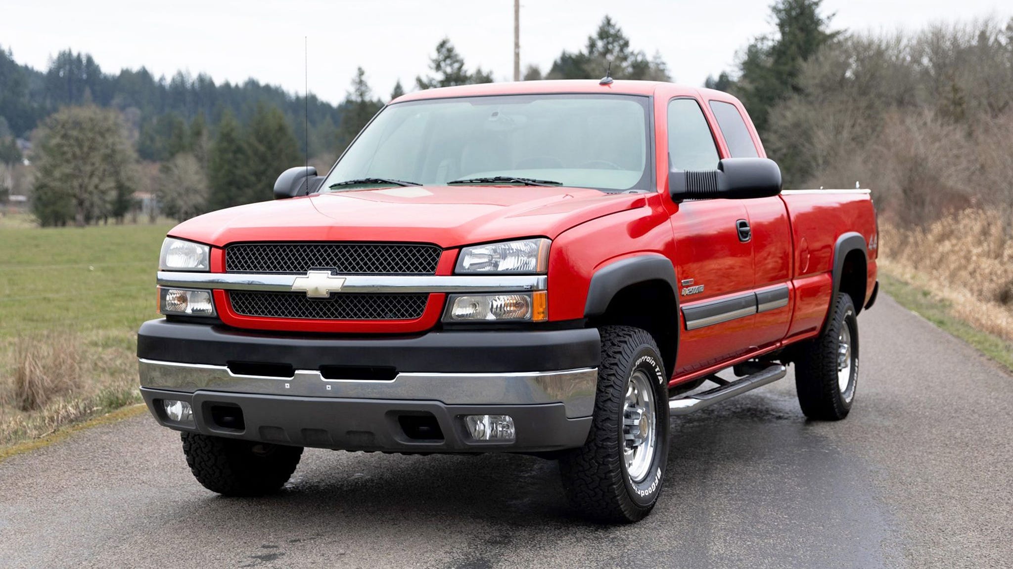 2048x1152 Cat Eye Chevy Truck: Everything You Need to Know About the 2003–06 Chevrolet Silverado