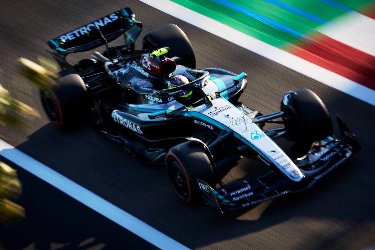 1200x799 Hamilton: Mercedes W15 is “a car that we can fight with”