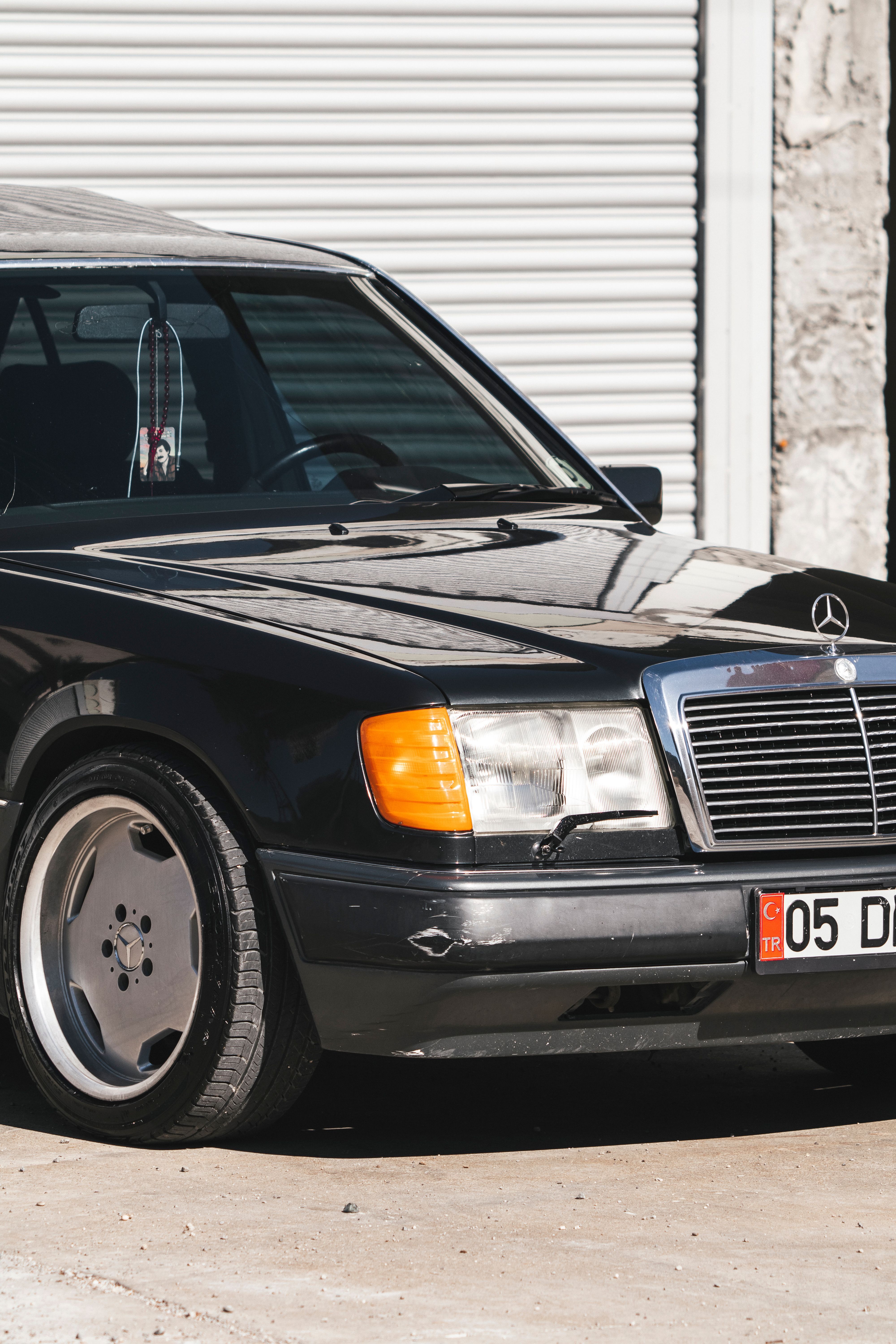 4000x6000 Mercedes Benz W124 Photo, Download The BEST Free Mercedes Benz W124 & HD Image