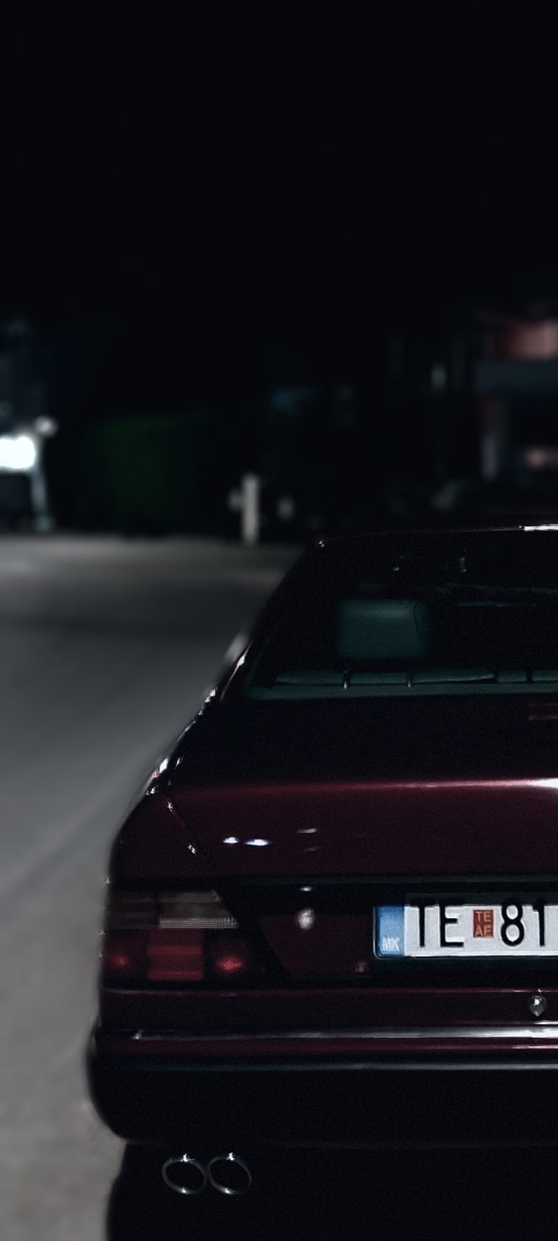 800x1778 HD mercedes benz w124 wallpaper