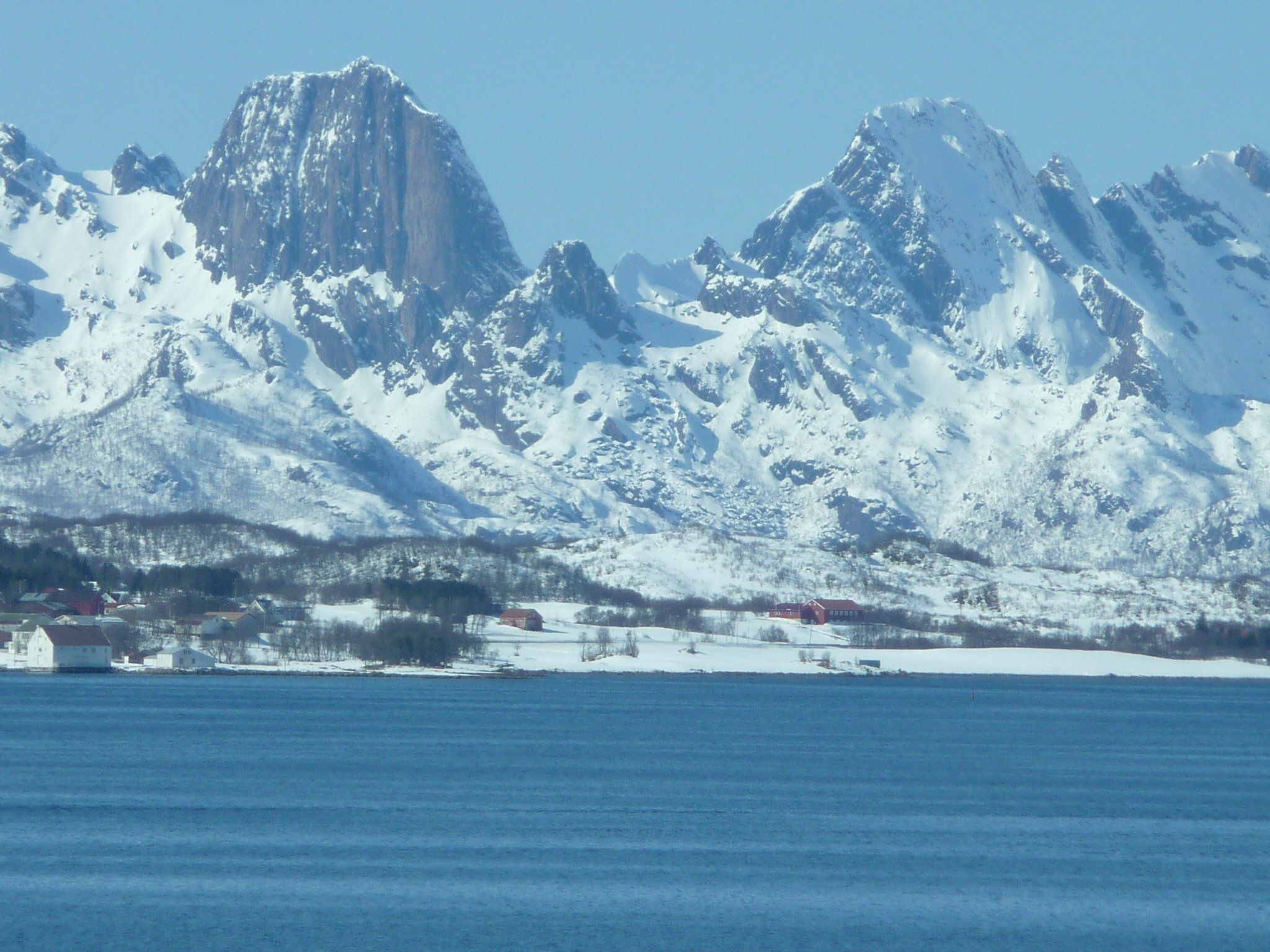 2048x1536 Norway's West Coast by Hurtigruten: the Scenery