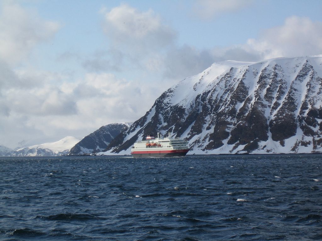 1024x768 Hurtigruten Honningsvå