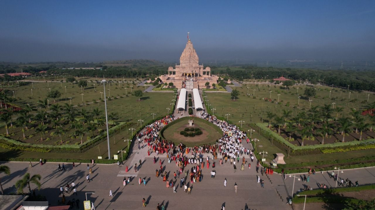 1280x720 Khodaldham Navratri Padyatra 2022