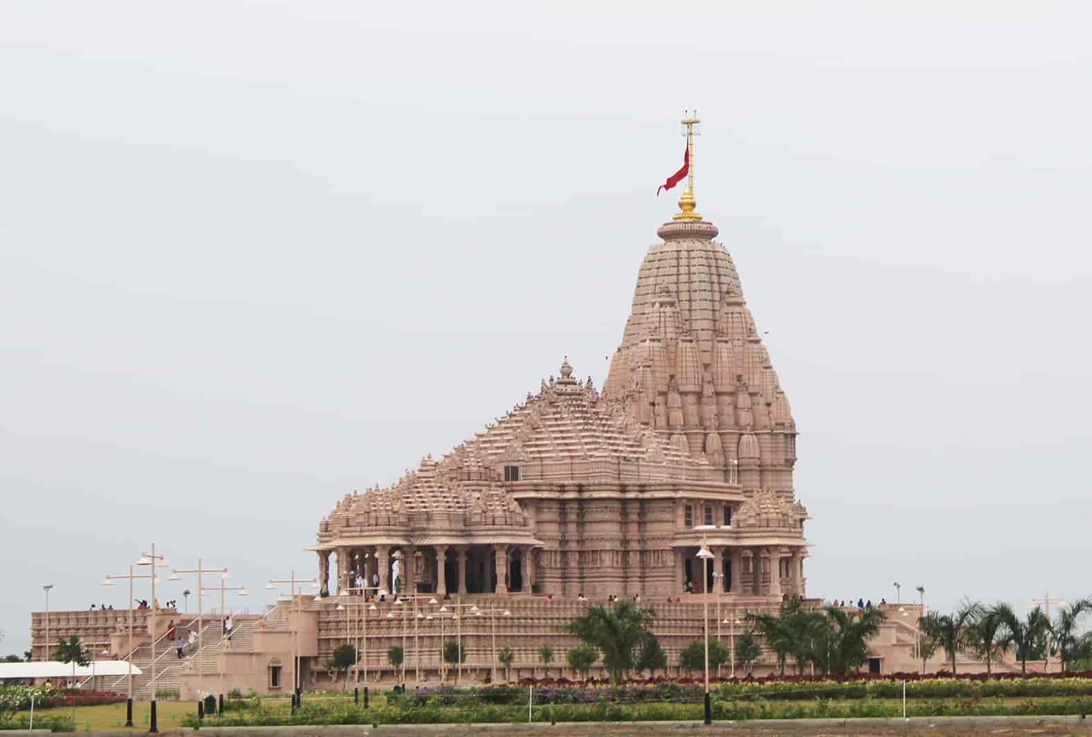 1575x1064 Photo of Shree Khodaldham Temple in Kagvad, Rajkot