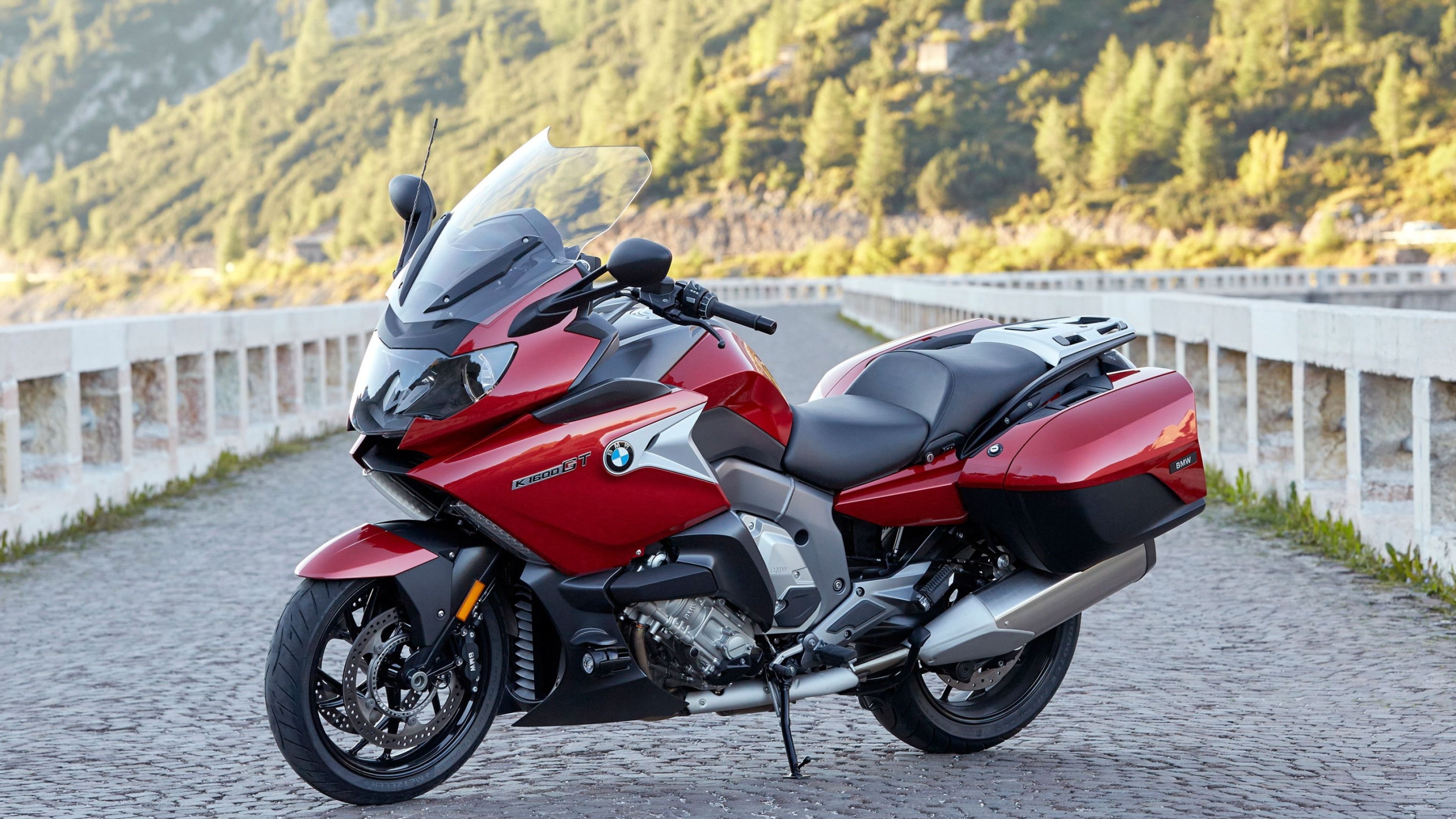 3840x2160 BMW K 1600 GT Wallpaper