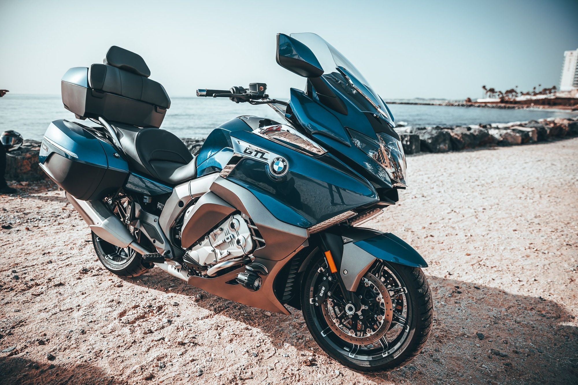 2000x1334 BMW K 1600 GTL Wallpaper