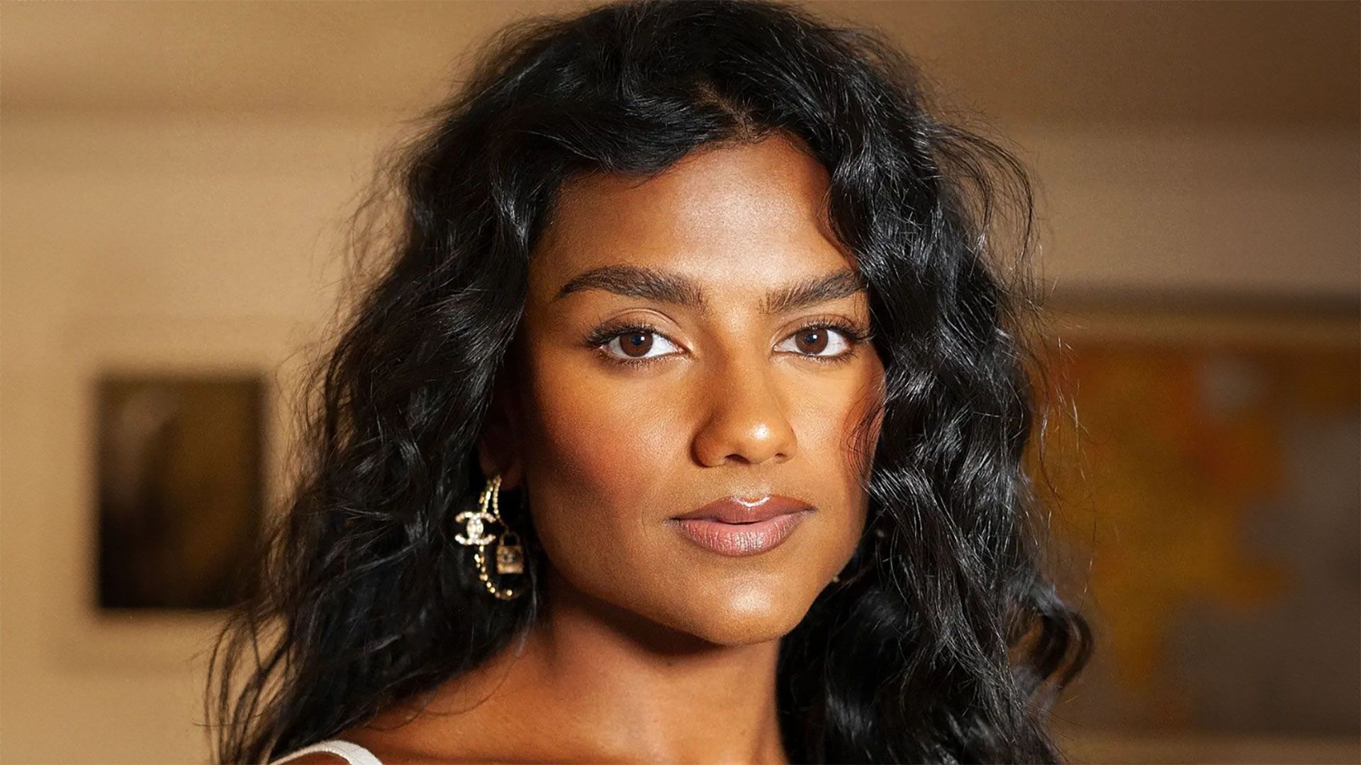 1920x1080 Best Wavy Hair Styles and Hair Cuts To Try In 2025