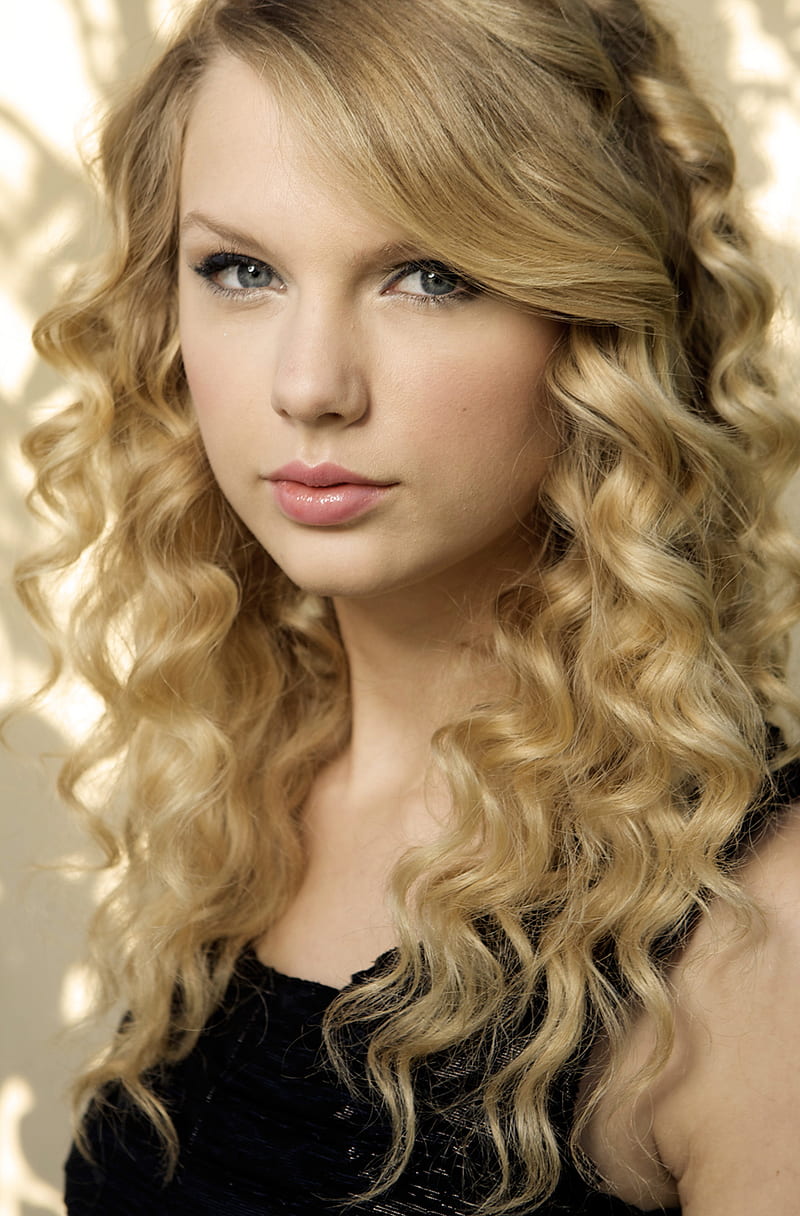 800x1216 Taylor Swift, women, singer, blonde, long hair, curly hair, blue eyes, face, HD phone wallpaper