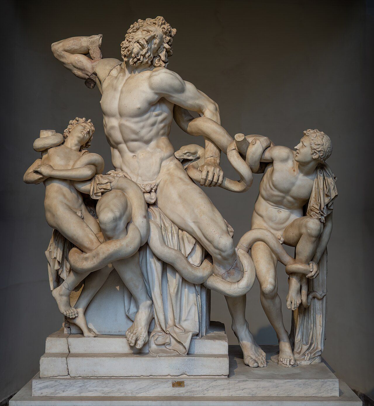 1280x1391 Laocoön and His Sons